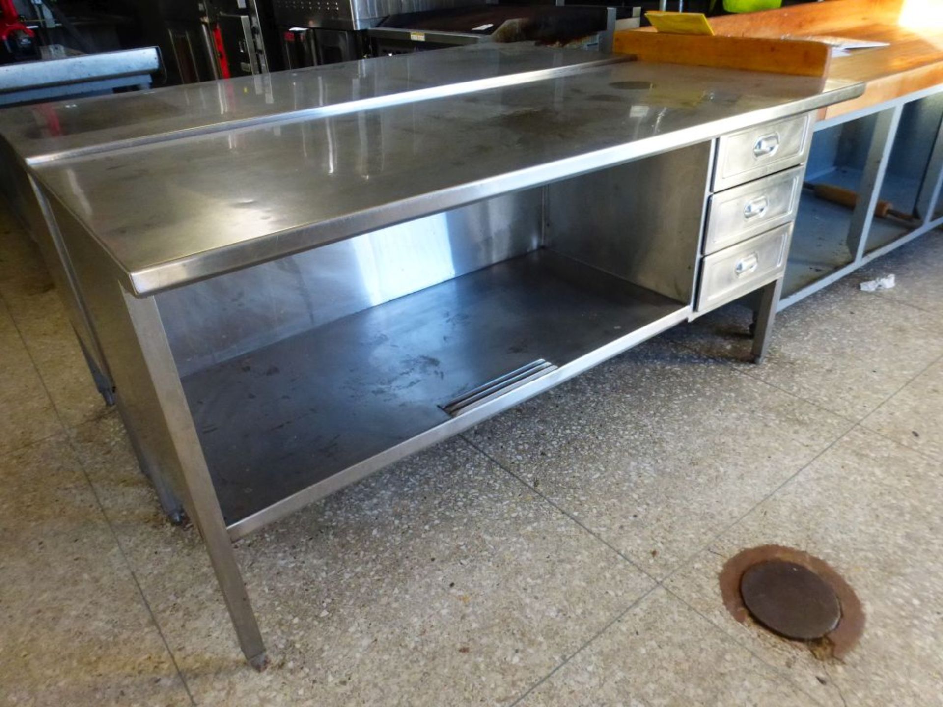 Lot of (2) Stainless Steel Tables | Tag: 231781 - Image 2 of 3