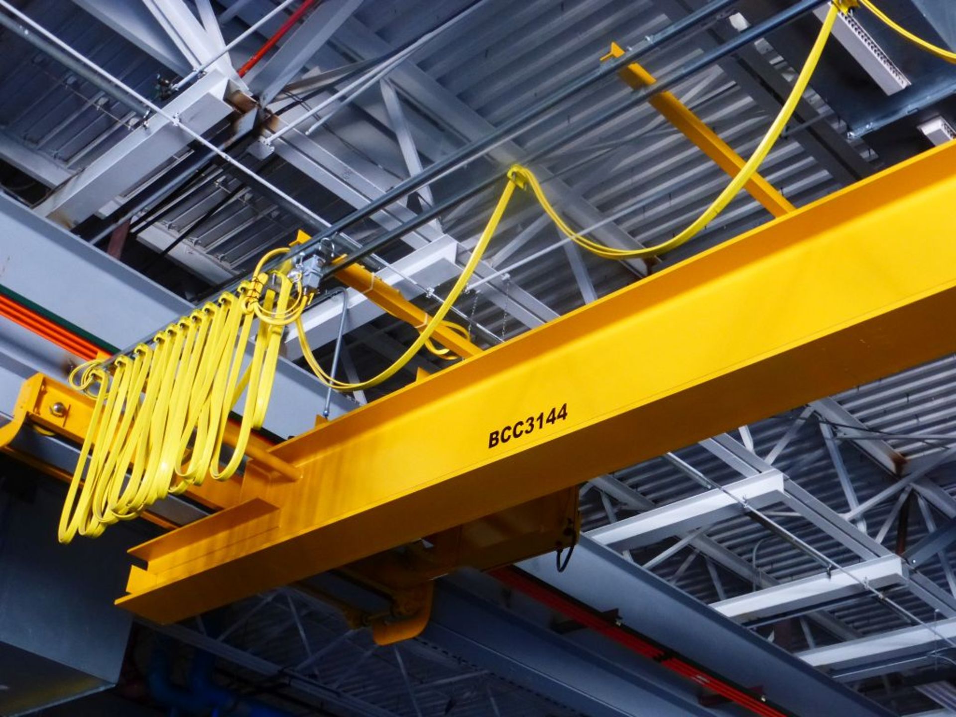 Global Crane and Service 3 Ton Crane w/Wireless Remote | Serial No. M1888-2; Load Bar Span: 57'; - Image 8 of 15