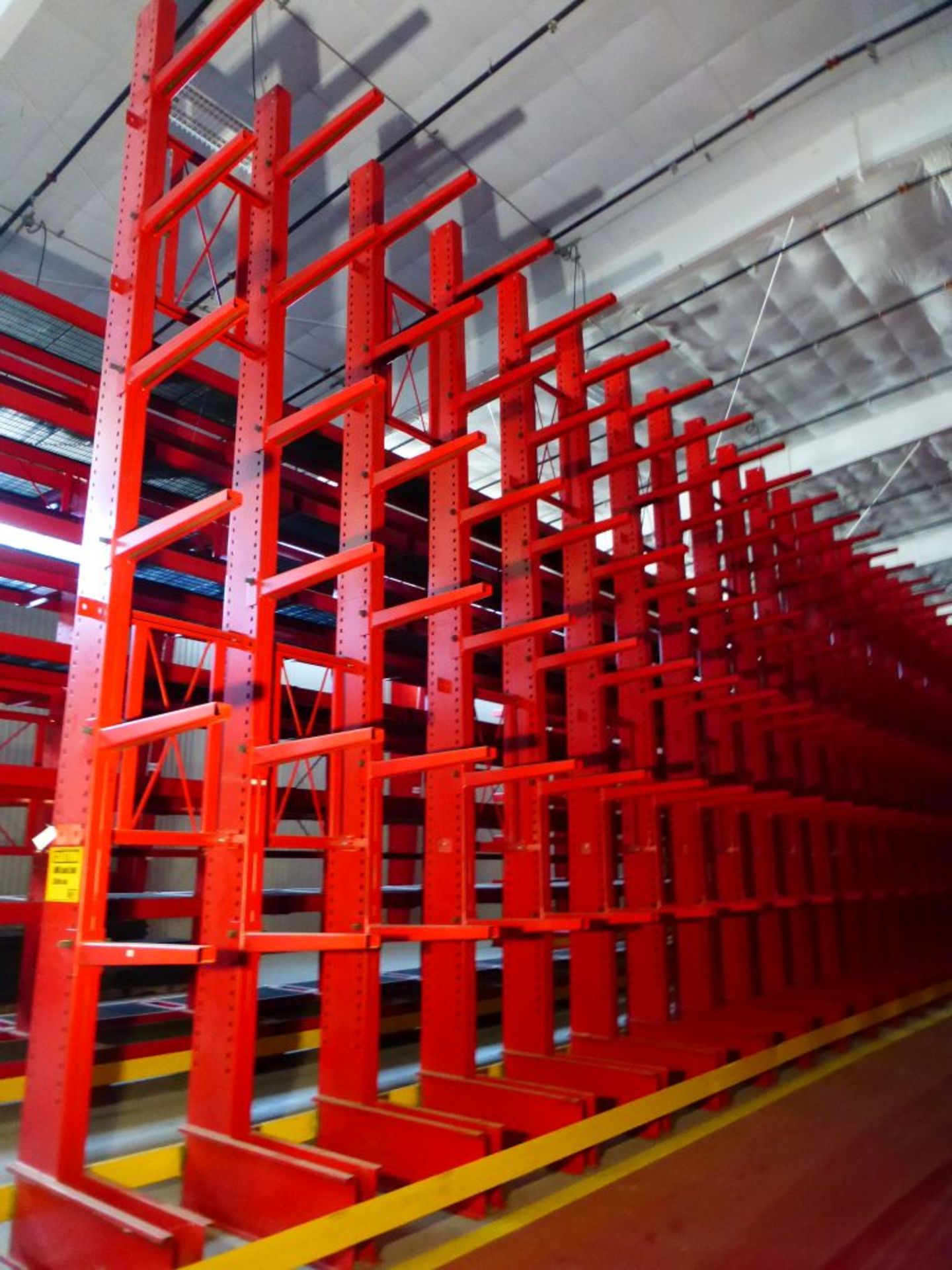 Unarco Cantilever Racking 2,500 Arm Load Limit | 23' Tall x 51.5" Base; 36-Uprights; (216) Arms 3'L; - Image 3 of 6