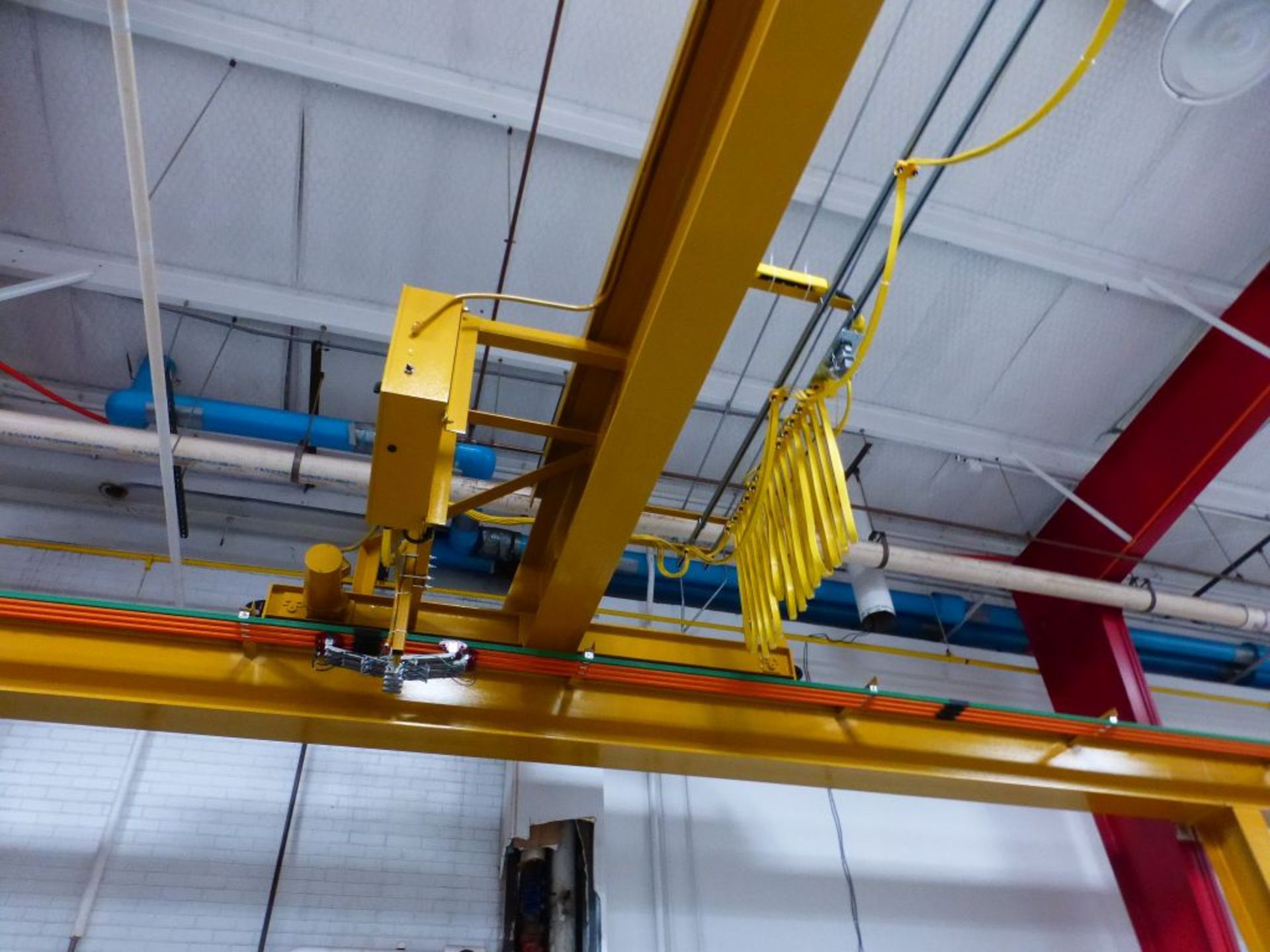 Global Crane and Service 5 Ton Crane w/Wireless Controller | Serial No. M1243-2; Load Bar Span: 58'; - Image 12 of 13