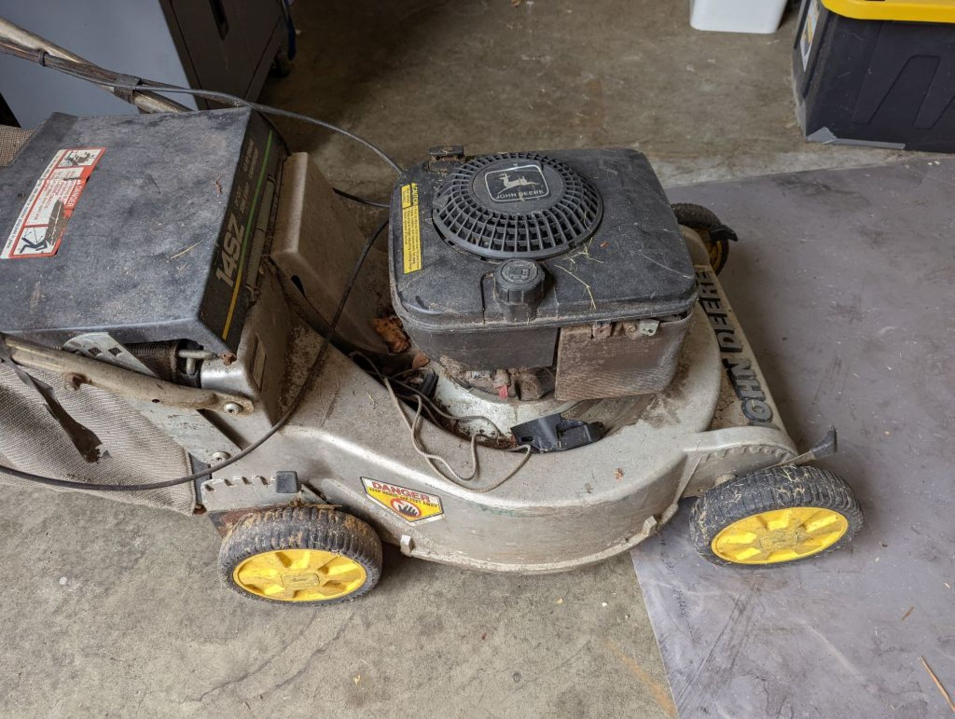 John Deere Lawn Mower | Model No. 14SZ; Tag: 232563 - Image 2 of 8