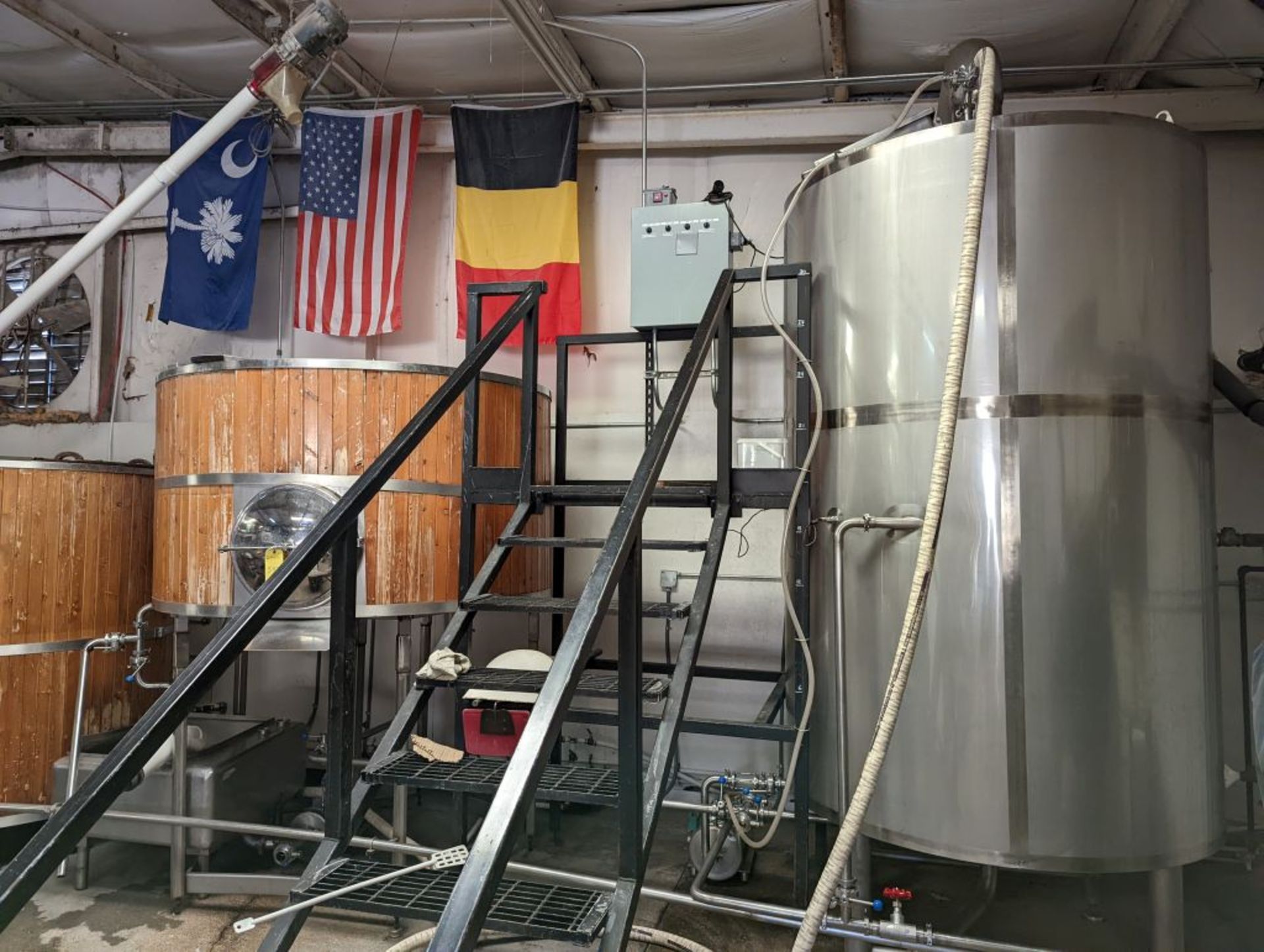 Complete Brewhouse w/Controls | Includes:; 25BBL HLT w/Wood Jacket & Pump; 20BBL MLT w/Wood - Image 3 of 23