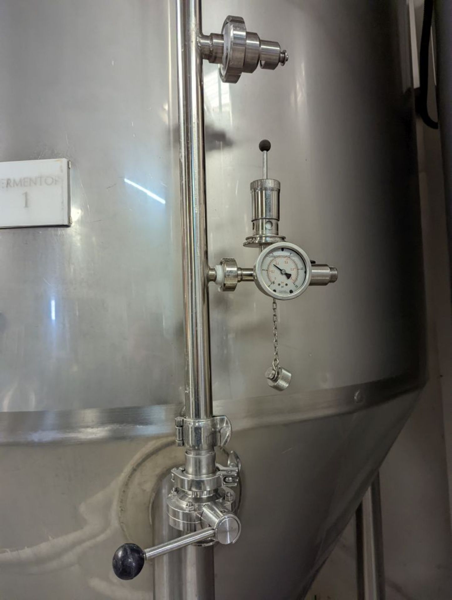 25BBL Jacketed Connical Fermenter Tank with Fittings & Glycol Valve | Includes Johnson A119 - Image 4 of 6