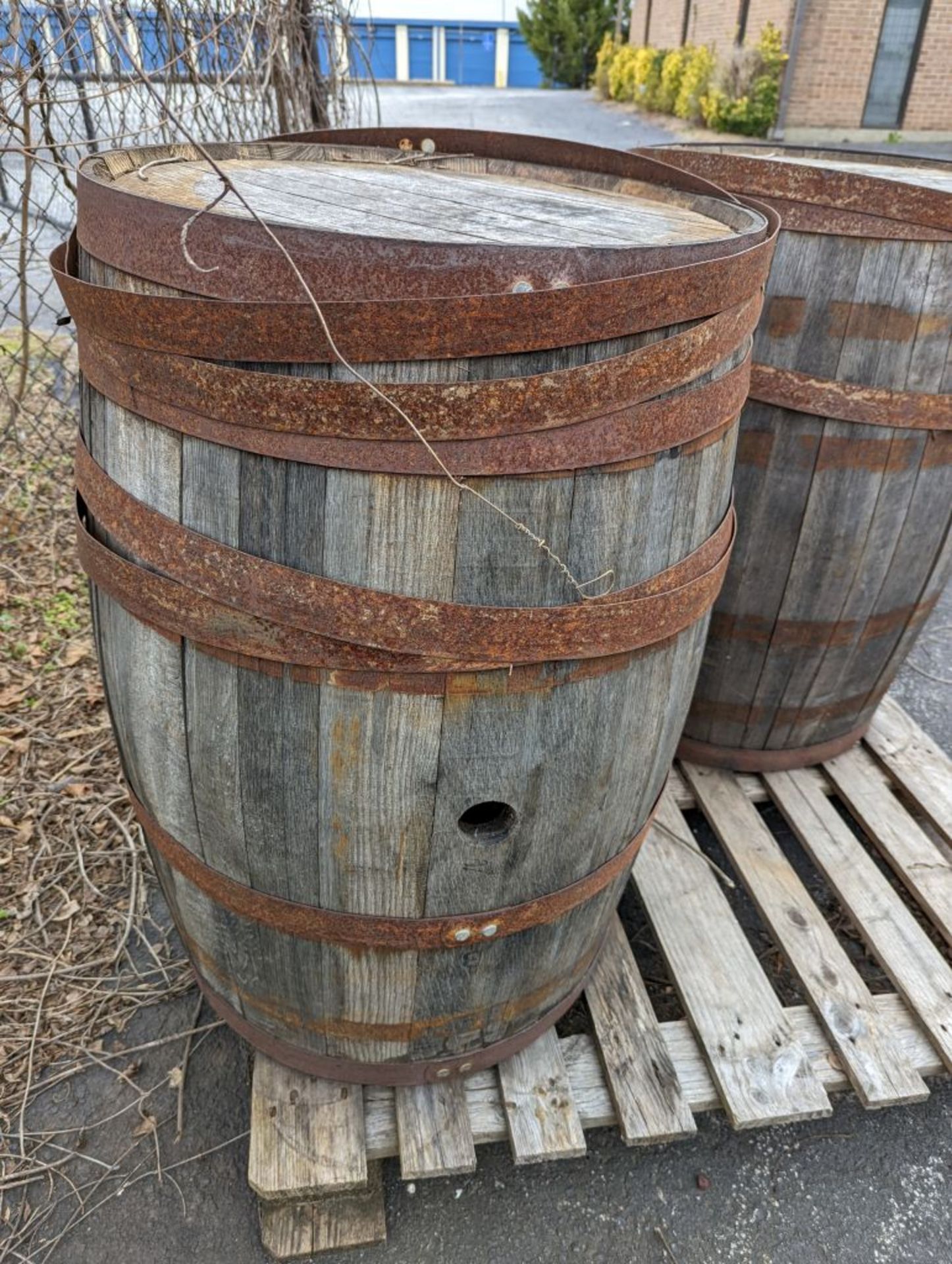 Lot of (2) Barrels | Tag: 232585 - Image 5 of 6