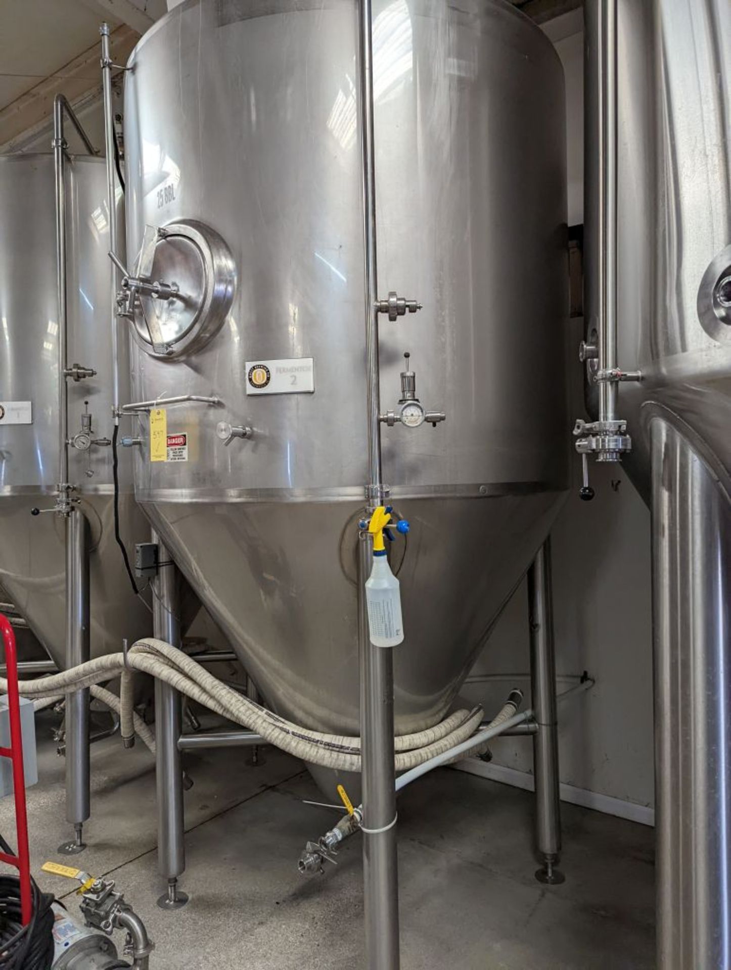 25BBL Jacketed Connical Fermenter Tank with Fittings & Glycol Valve | Includes Johnson A119