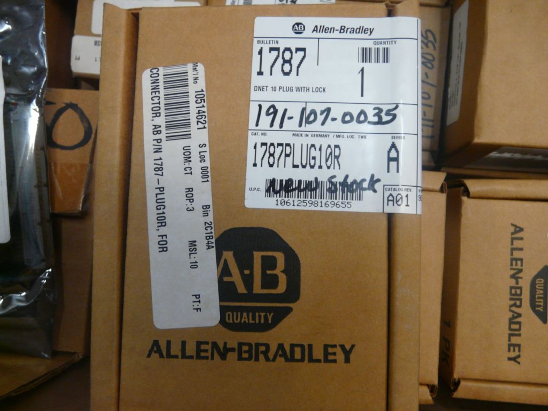 Lot of Assorted Components | Allen Bradley Interface Board, Cat No. 1770KF2; AB Connector, Cat No. - Image 9 of 14