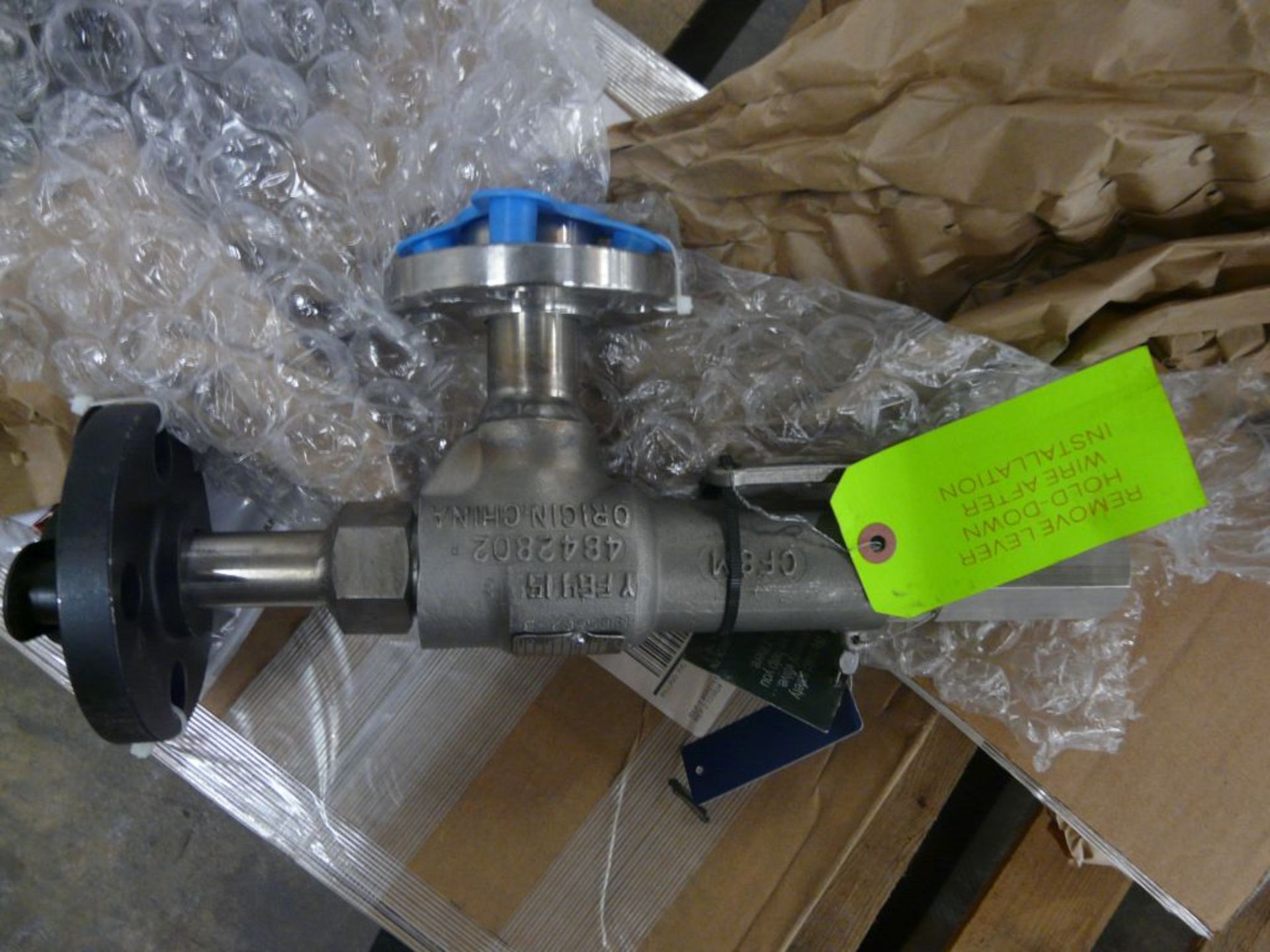 Lot of (3) Assorted Valves | Tag: 232379 - Image 3 of 4