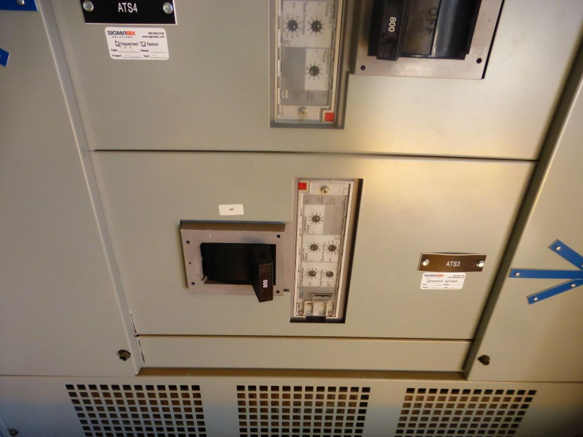 Siemens Switchgear - 4000A Breaker Suitable for Service Entrance | Lot Loading Fee: $500 | Main - Image 34 of 43