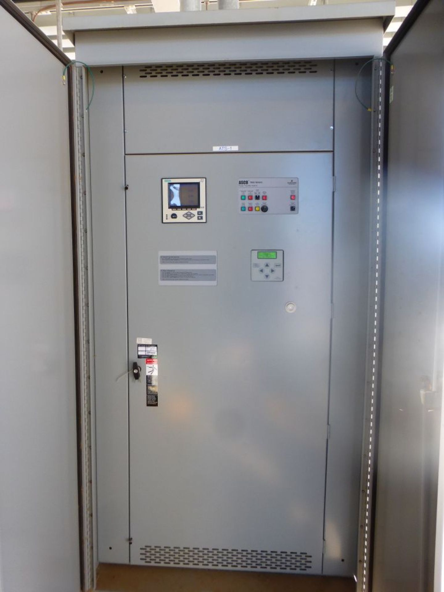 ASCO 7000 Series Power Transfer Switch | Lot Loading Fee: $50 | 800A; 480V; Tag: 233652 - Image 4 of 12