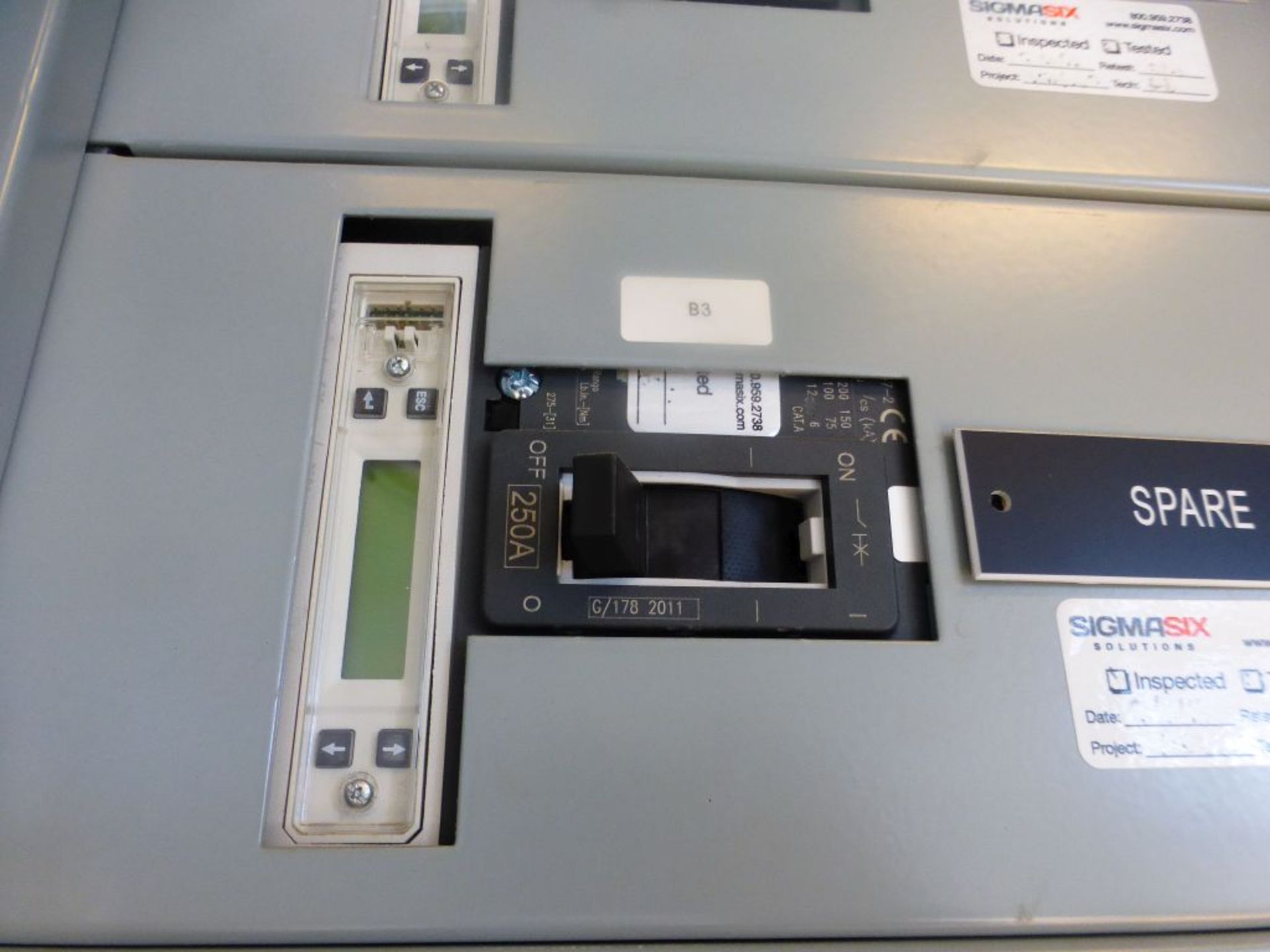 Siemens Switchgear - 4000A Breaker Suitable for Service Entrance | Lot Loading Fee: $500 | Main - Image 29 of 43