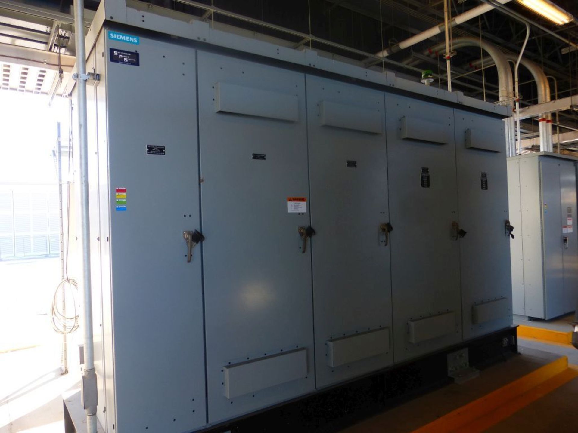 Siemens Switchgear - 4000A Main Lugs Only with 2-Sections of Distribution | Lot Loading Fee: $