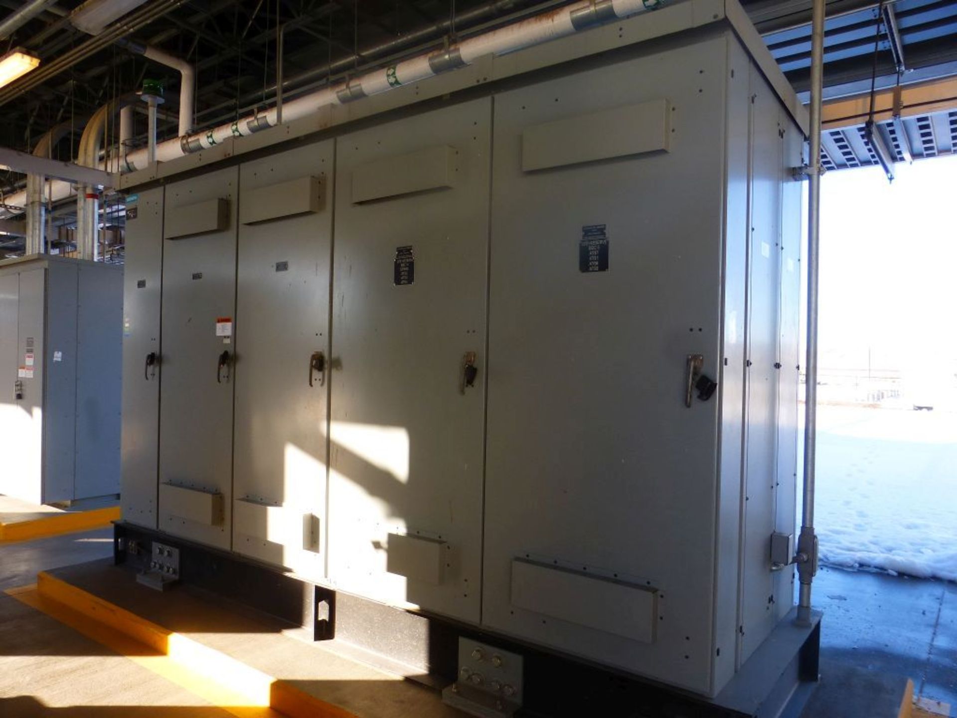 Siemens Switchgear - 4000A Main Lugs Only with 2-Sections of Distribution | Lot Loading Fee: $