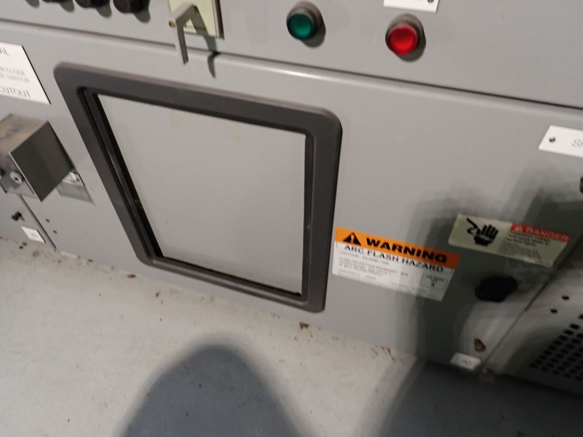 Siemens 3200 Amp 480V Switchgear | Lot Loading Fee: $5000 | (6) Verticals; Siemens Cubicle Bus - Image 23 of 36