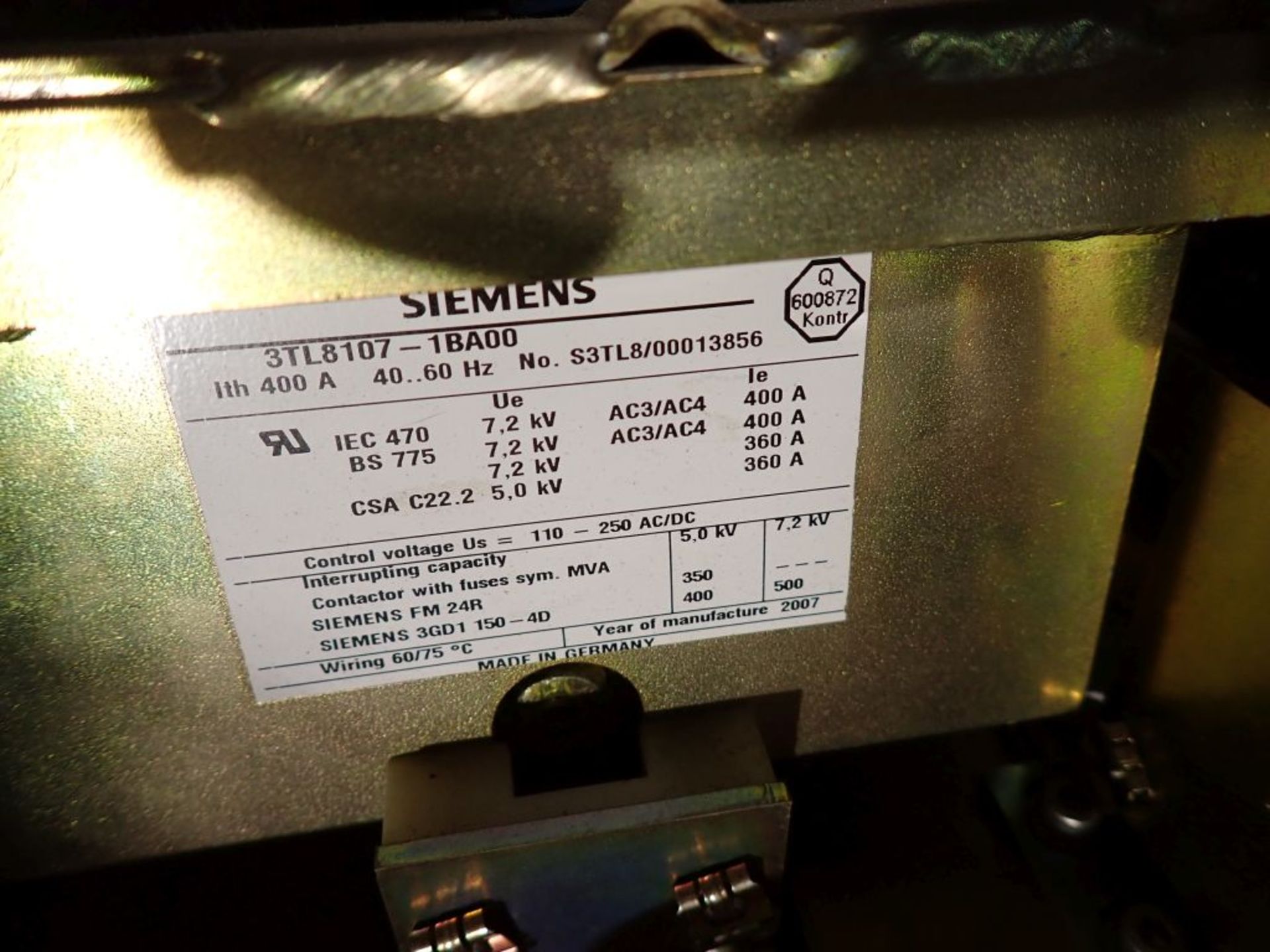 Siemens Medium Voltage MCC | Lot Loading Fee: $3000 | (6) Verticals - 4160V 3000 Amp; 500 HP - Image 6 of 31