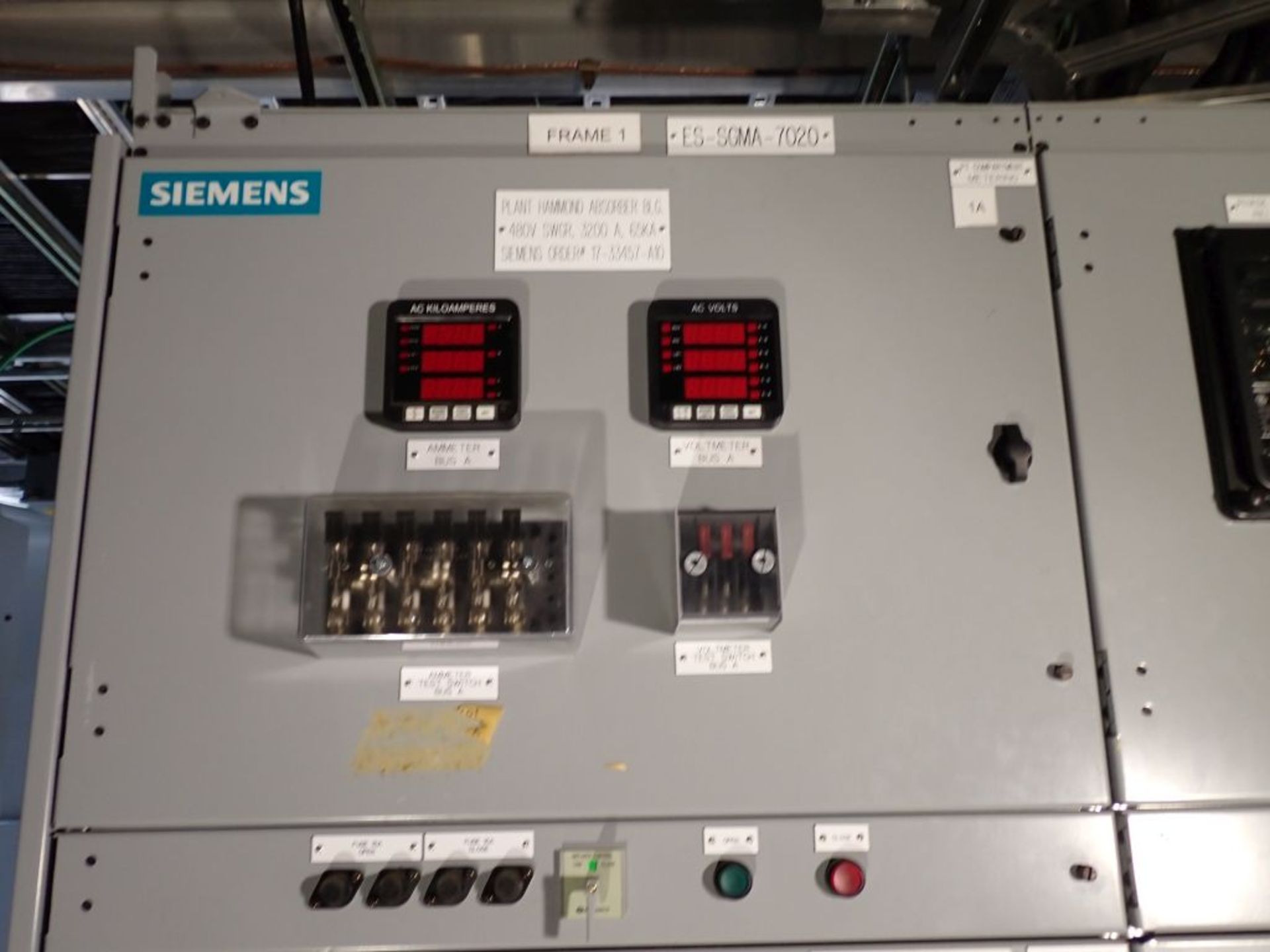 Siemens 3200 Amp 480V Switchgear | Lot Loading Fee: $4500 | (6) Verticals; Siemens Cubicle Bus - Image 5 of 36