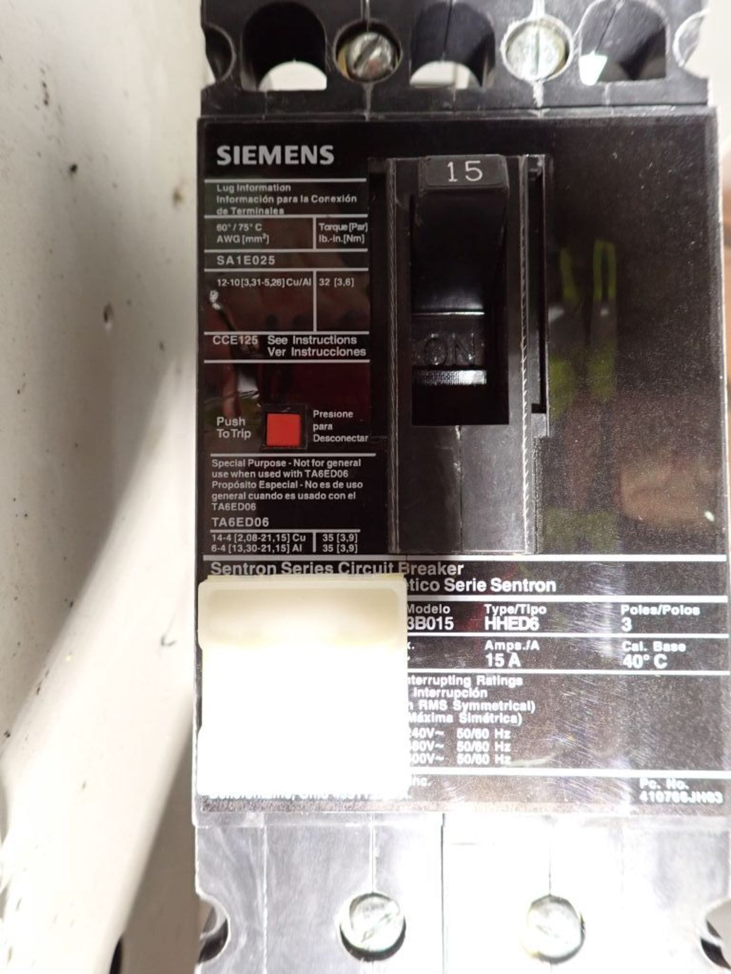 Siemens Tiastar MCC | Lot Loading Fee: $1000 | (13) Verticals - 1200 Amp Horiz Bus - 600 Amp Vert - Image 25 of 154