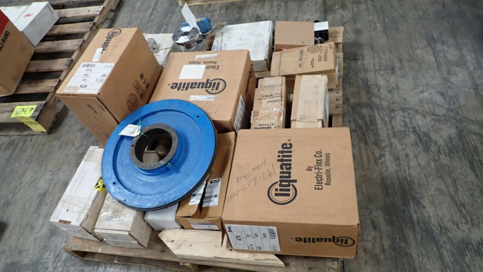 Lot of Assorted Components | Includes: Flanges; Valves; Conduit; Tag: 239204