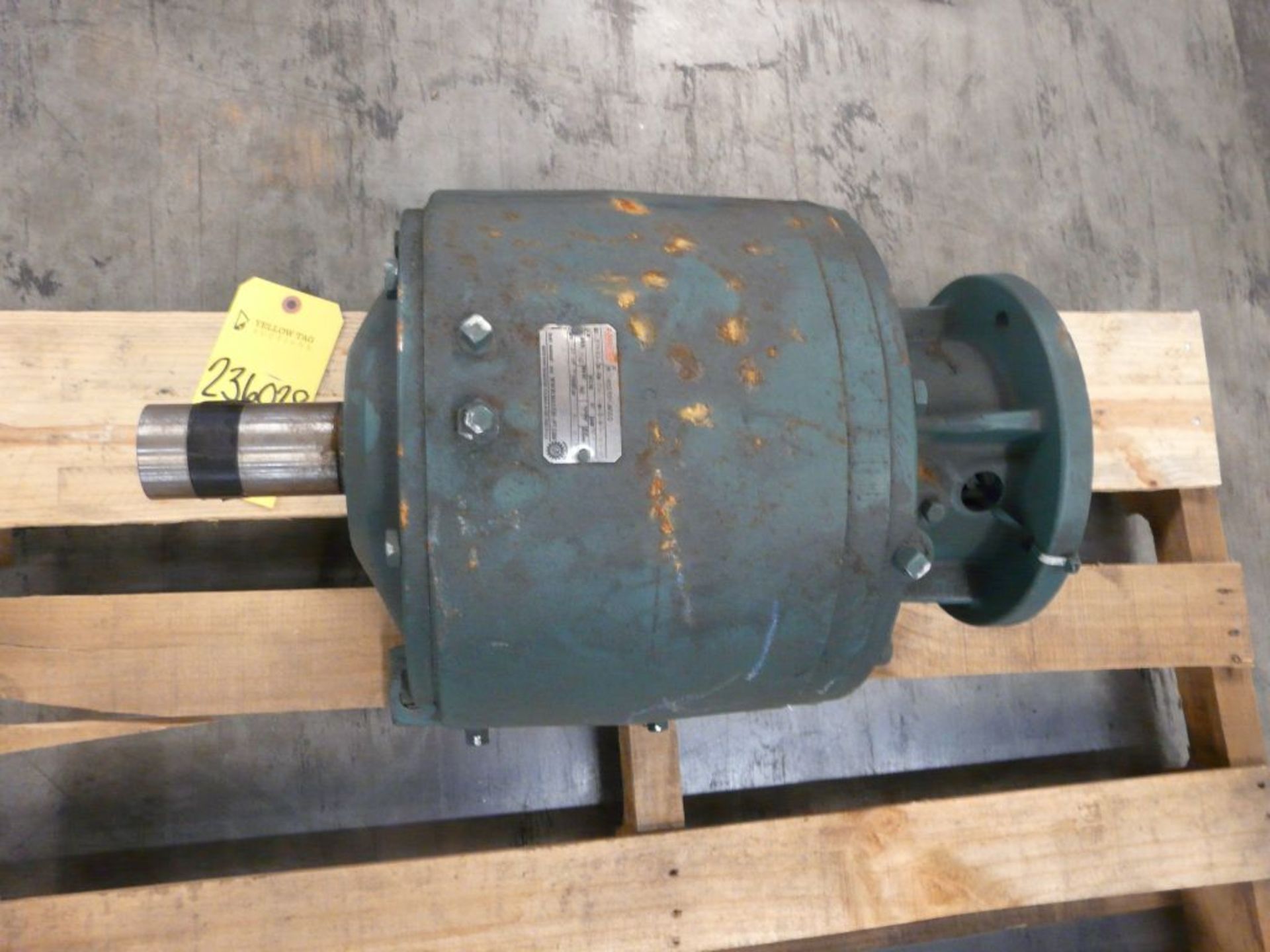 Master Speed Reducer | ID No. 7852324001EQ; 7 Input HP; 1750 Input RPM; 45 Output RPM; Tag: 236028