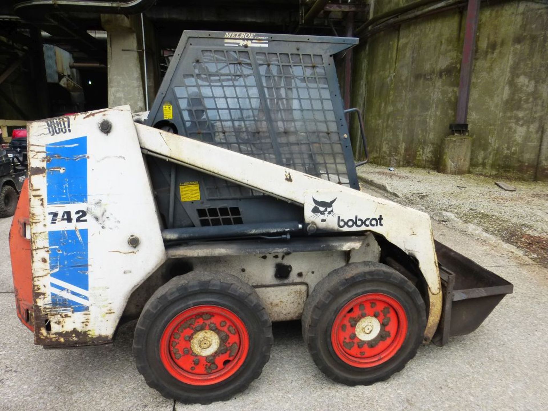 Bobcat 742 Skid Steer | Serial No. 5018-M-21794; 1997 Hours; Tag: 240025 - Image 6 of 13