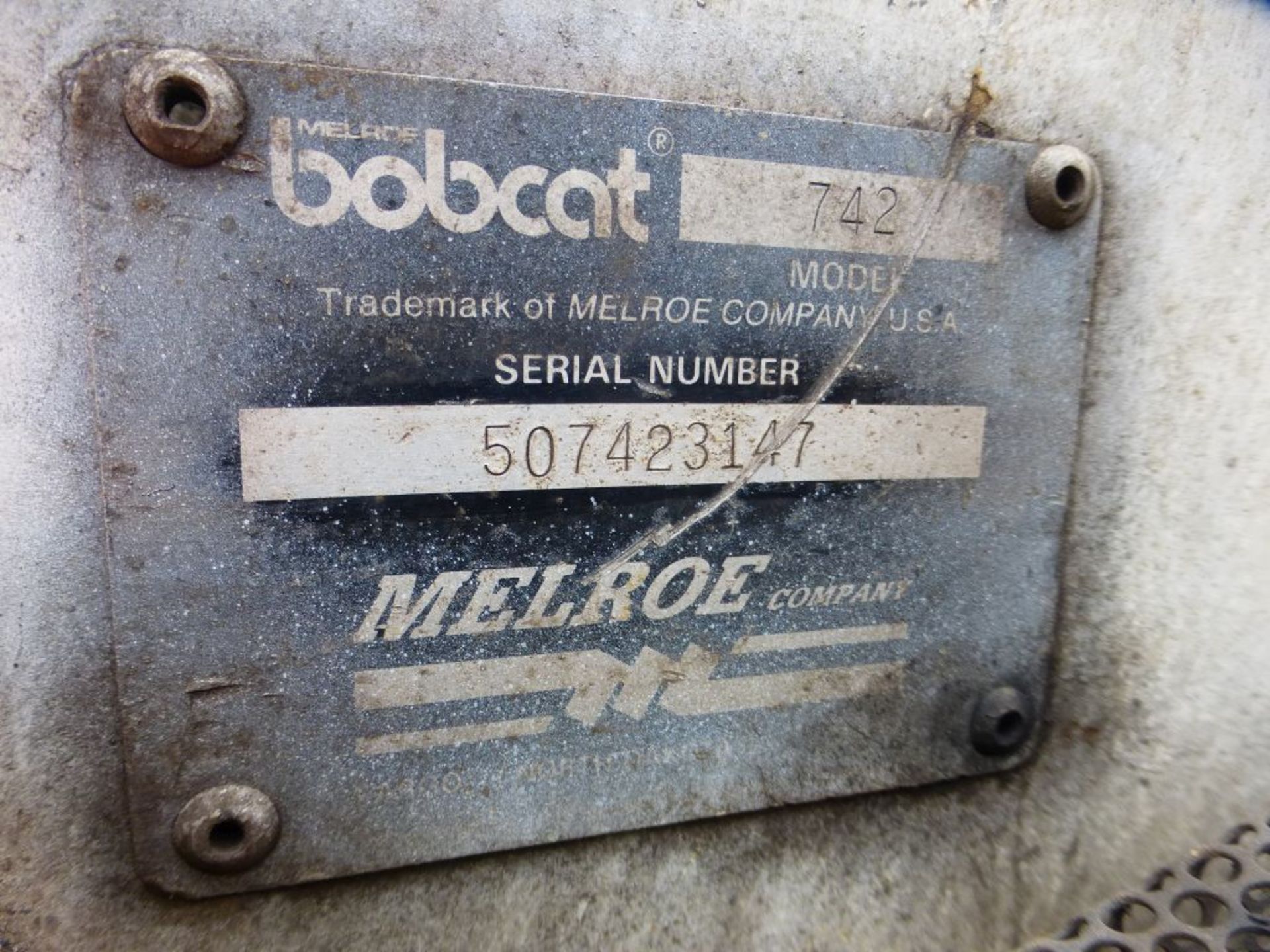 Bobcat 742 Skid Steer | Serial No. 507423147; 920 Hours; 54" Bucket; Tag: 240017 - Image 13 of 13