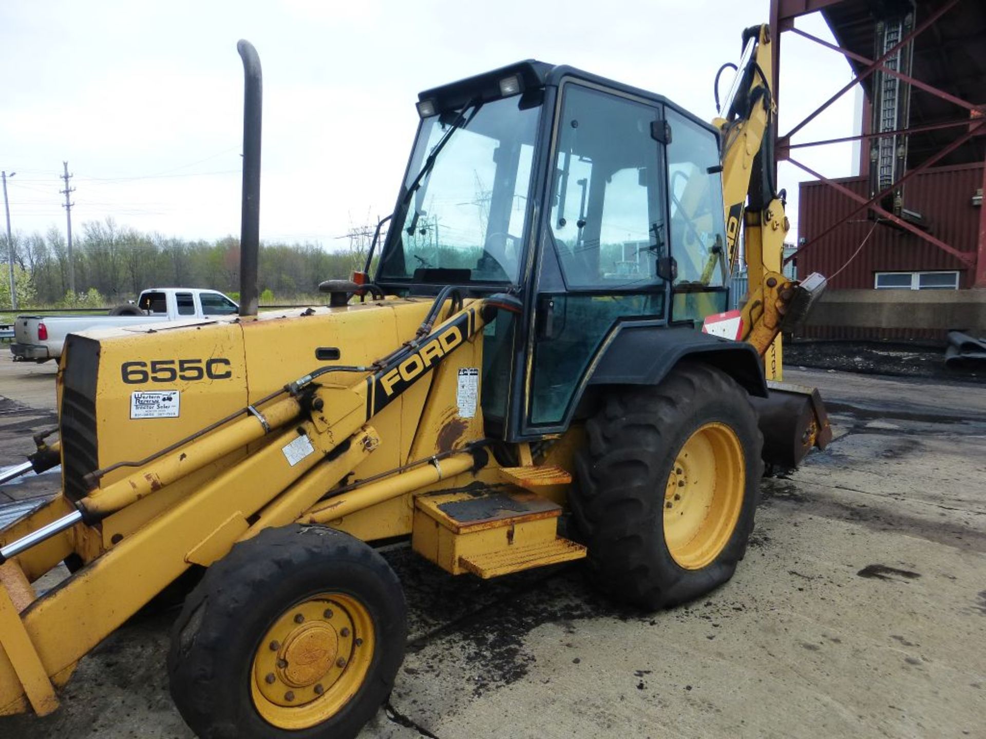 Ford 655C Backhoe | Model No. LF3P1Z; Serial No. A406839; 4877 Hours; 88" Wide Bucket; Manual - Image 7 of 17