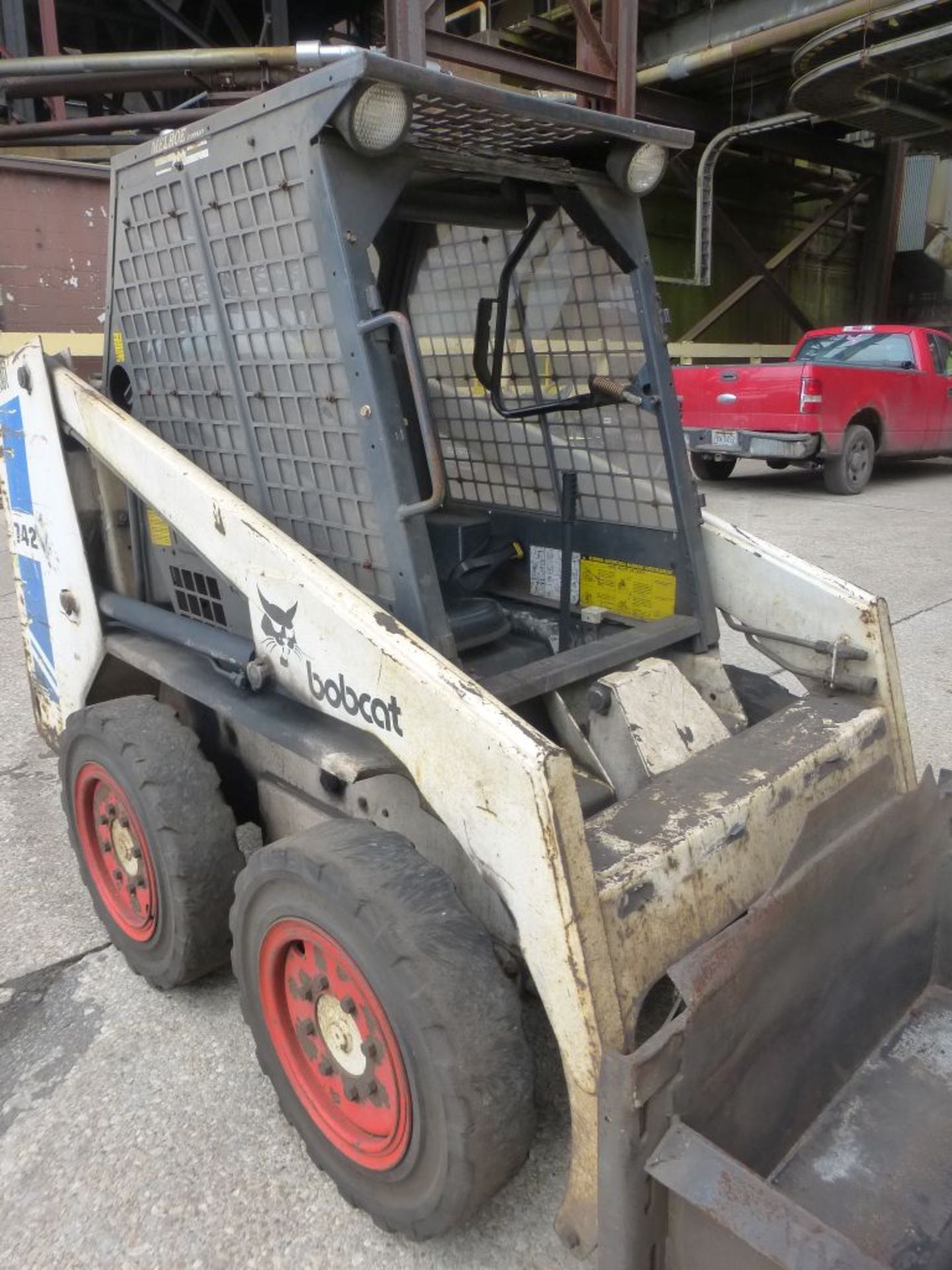 Bobcat 742 Skid Steer | Serial No. 5018-M-21794; 1997 Hours; Tag: 240025 - Image 5 of 13