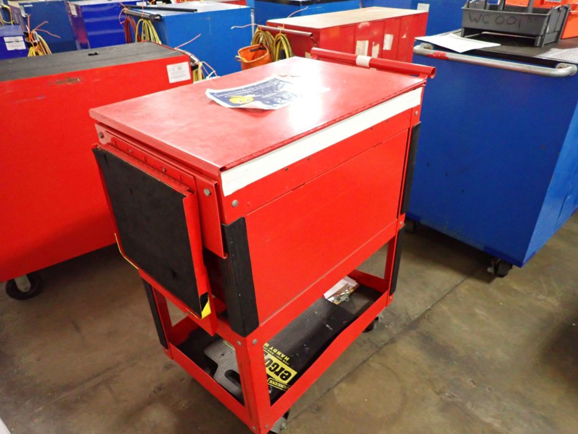 Rolling Toolbox w/Tools | Tag: 241568 | Limited Forklift Assistance Available - $10.00 Lot Loading - Image 3 of 9