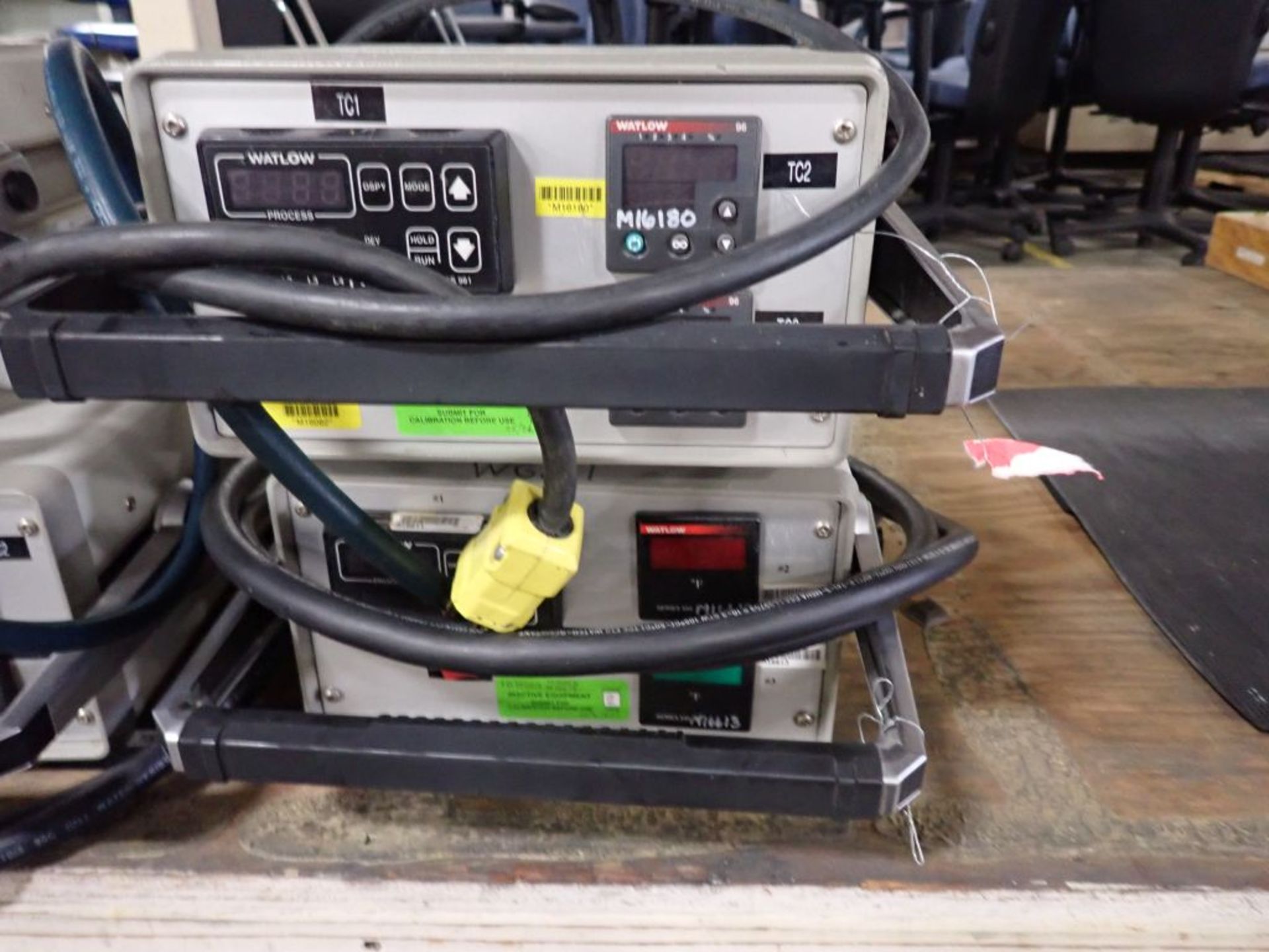 Lot of Digital Meters | Tag: 241641 | Limited Forklift Assistance Available - $10.00 Lot Loading - Image 6 of 7