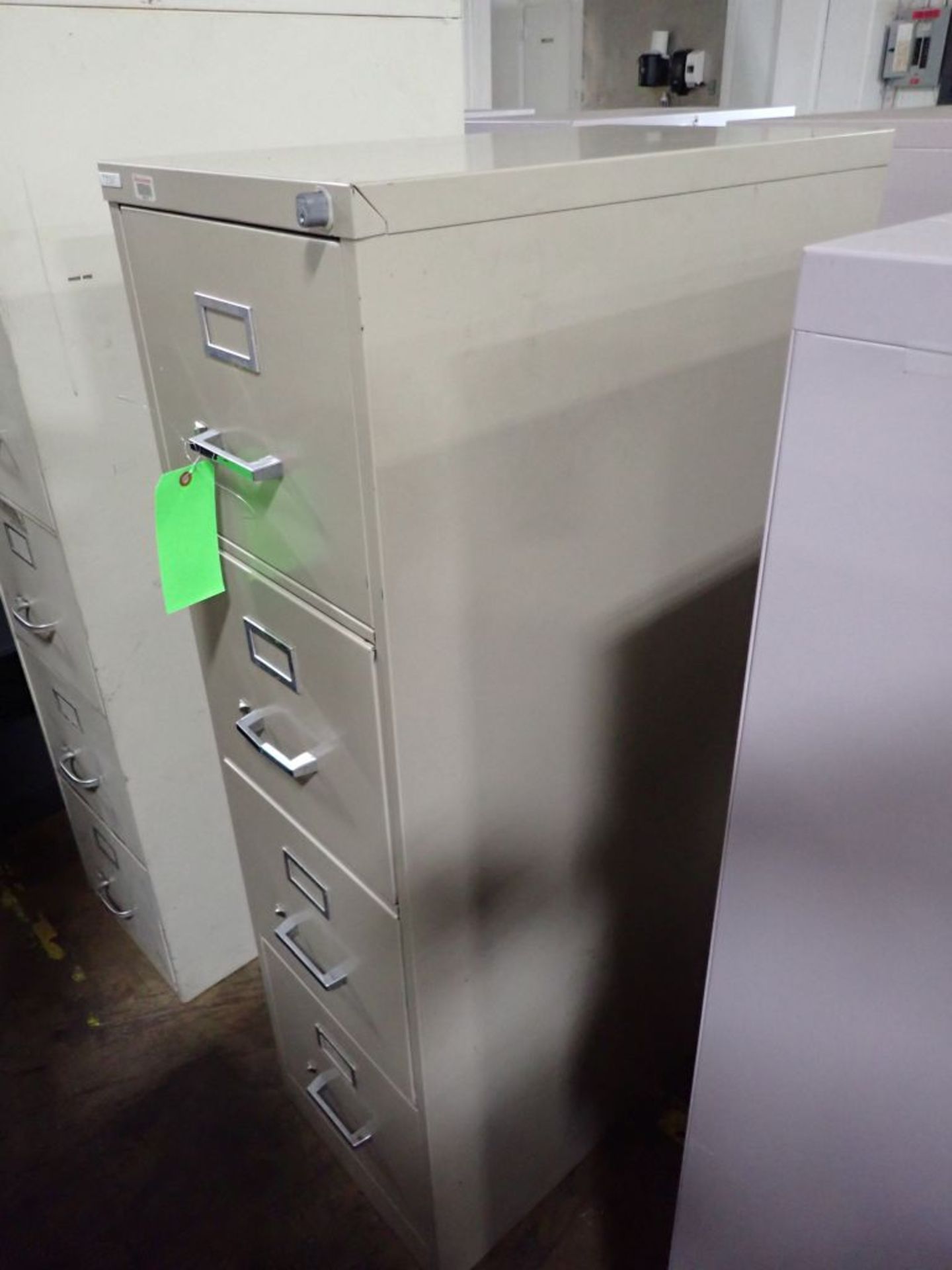 Lot of Cabinets and Shelves | Tag: 241670 | Limited Forklift Assistance Available - $10.00 Lot - Image 3 of 8