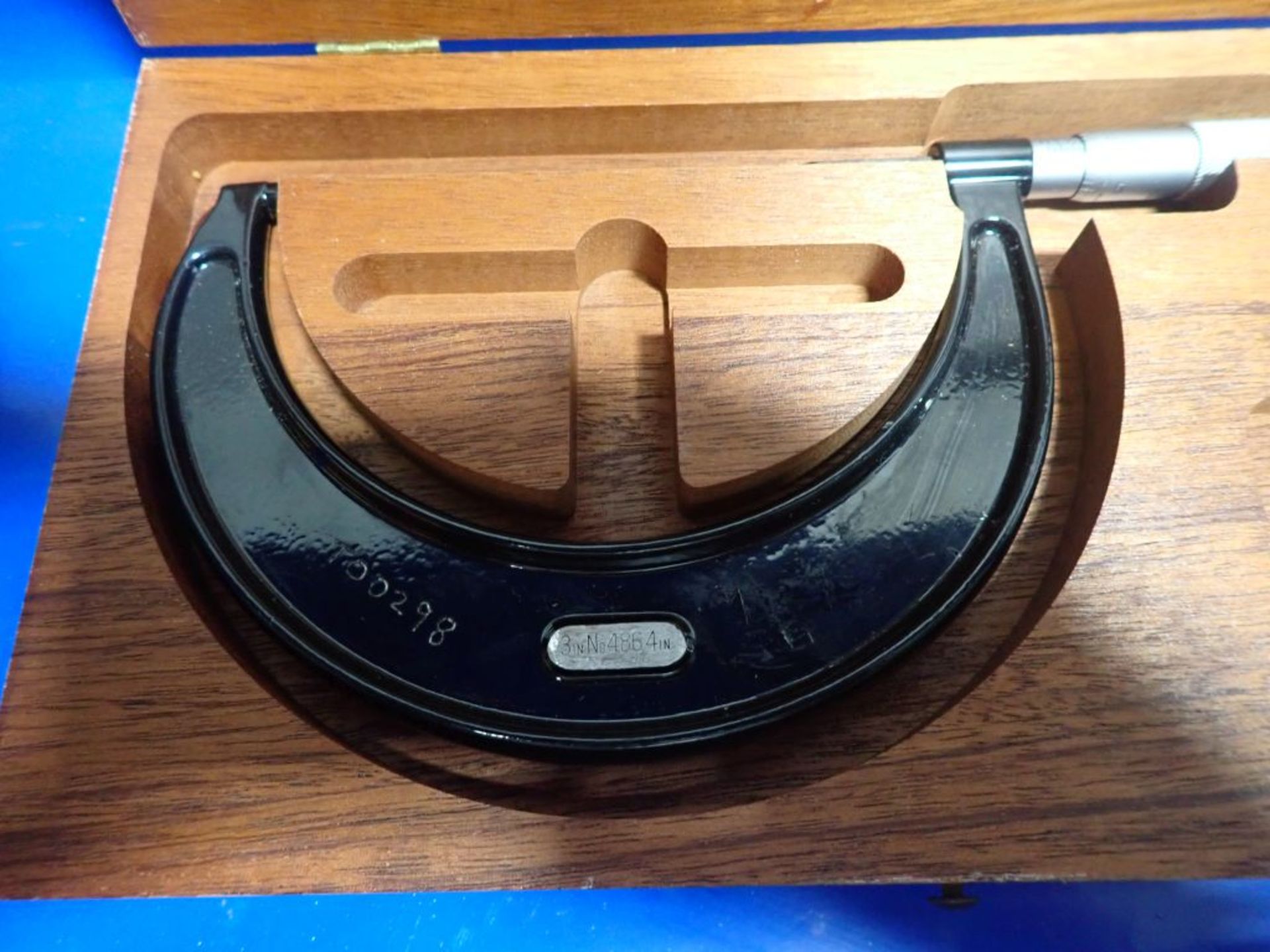 Starret Blade Micrometer | Tag: 241656 | Limited Forklift Assistance Available - $10.00 Lot - Image 2 of 5