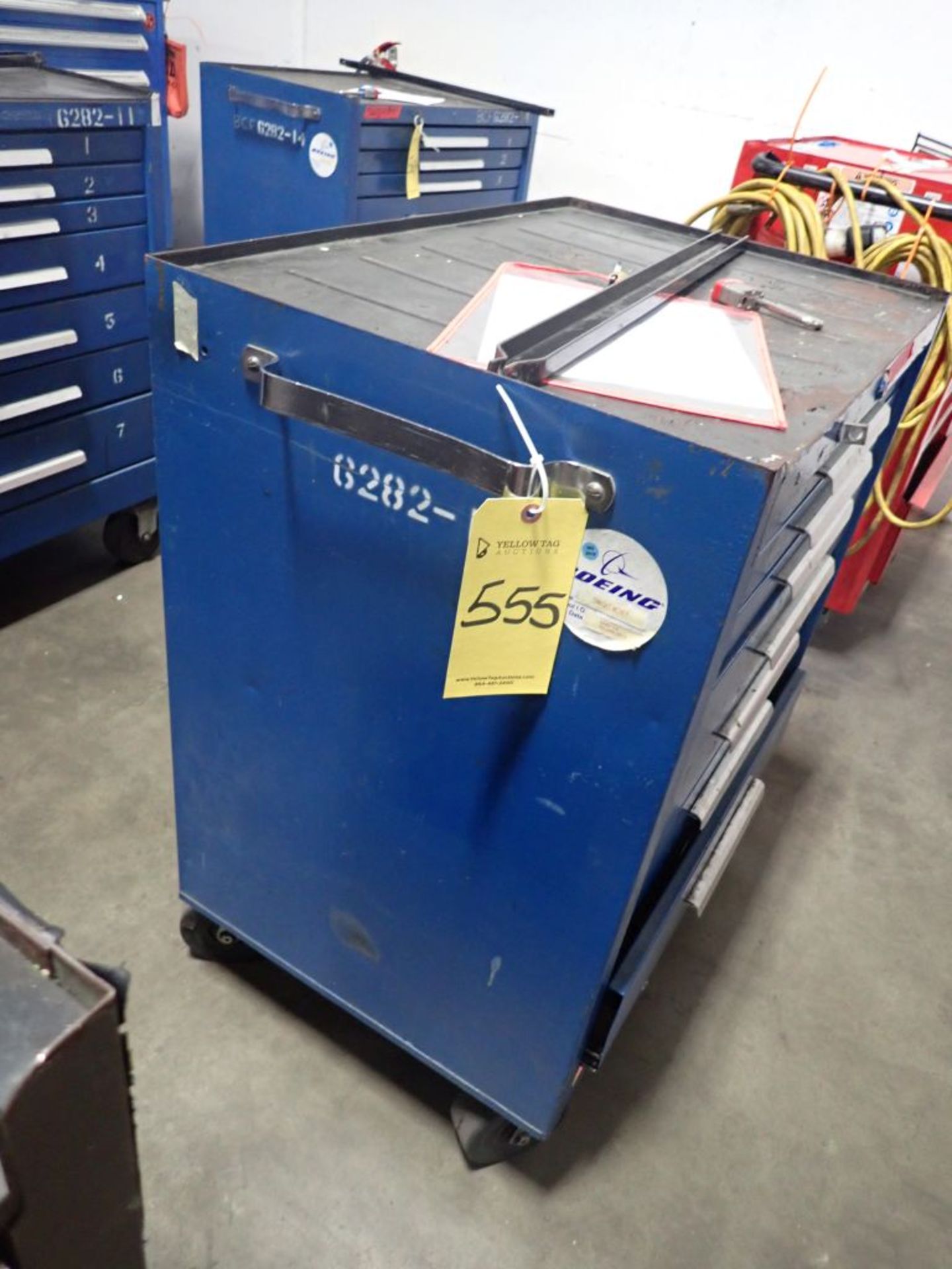 Rolling Toolbox w/Tools | Tag: 241555 | Limited Forklift Assistance Available - $10.00 Lot Loading - Image 5 of 13