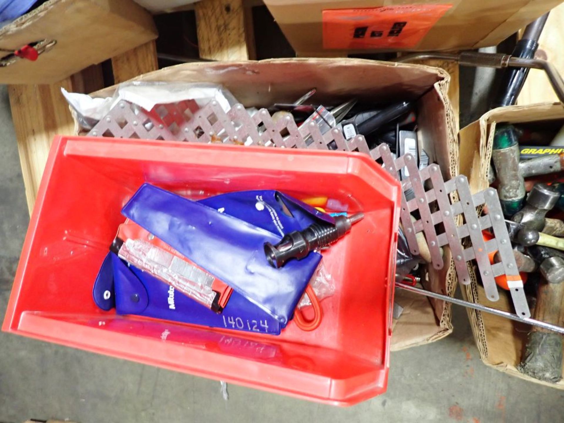 Lot of Assorted Tools | Tag: 241476 | Limited Forklift Assistance Available - $10.00 Lot Loading - Image 3 of 8