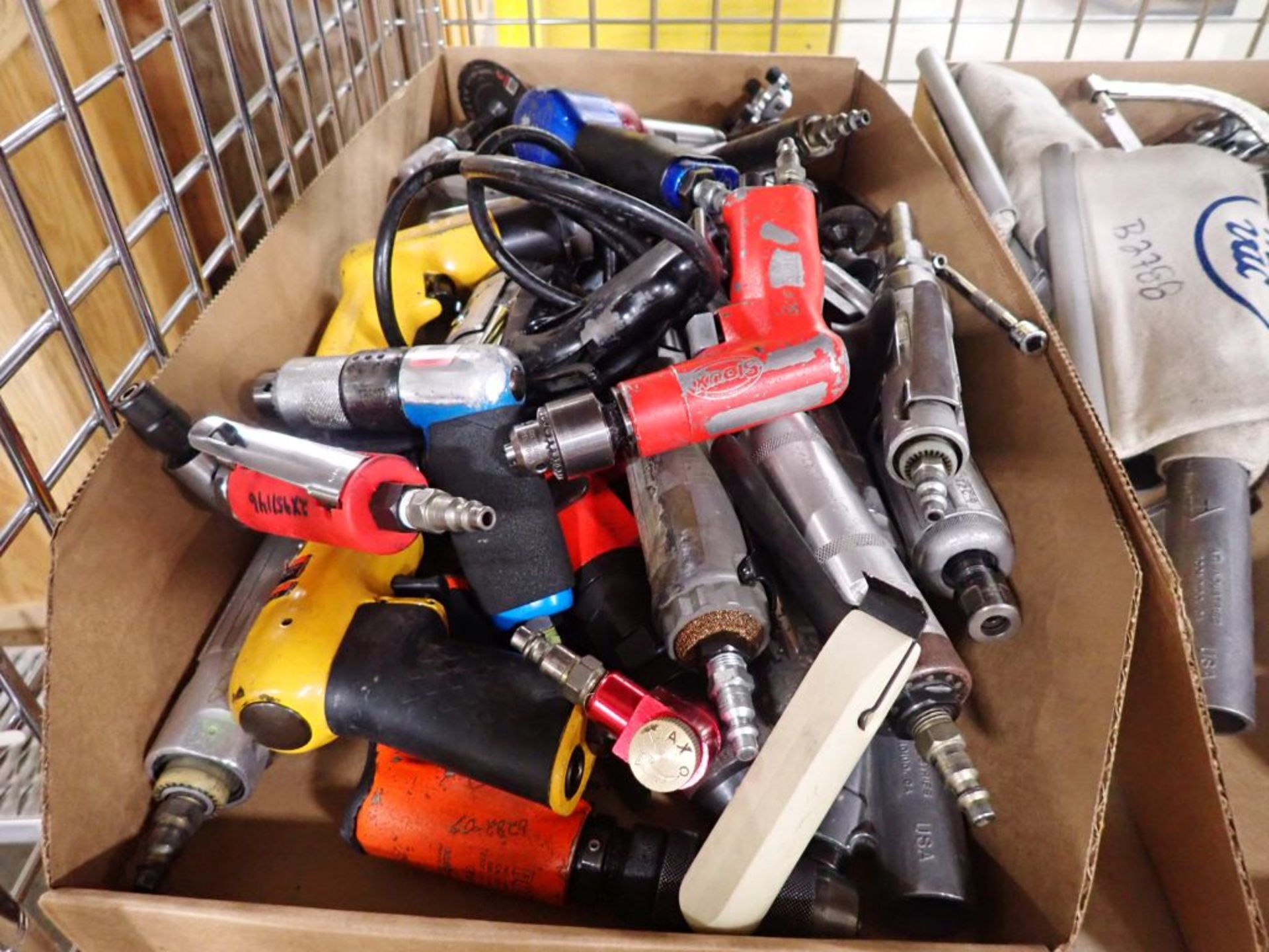 Lot of Assorted Tools | Tag: 241626 | Limited Forklift Assistance Available - $10.00 Lot Loading - Image 3 of 6