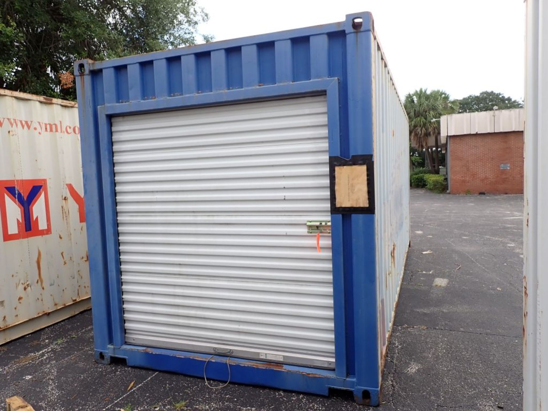 20' Shipping Container w/Rollup Door | Tag: 241689 - Image 2 of 4