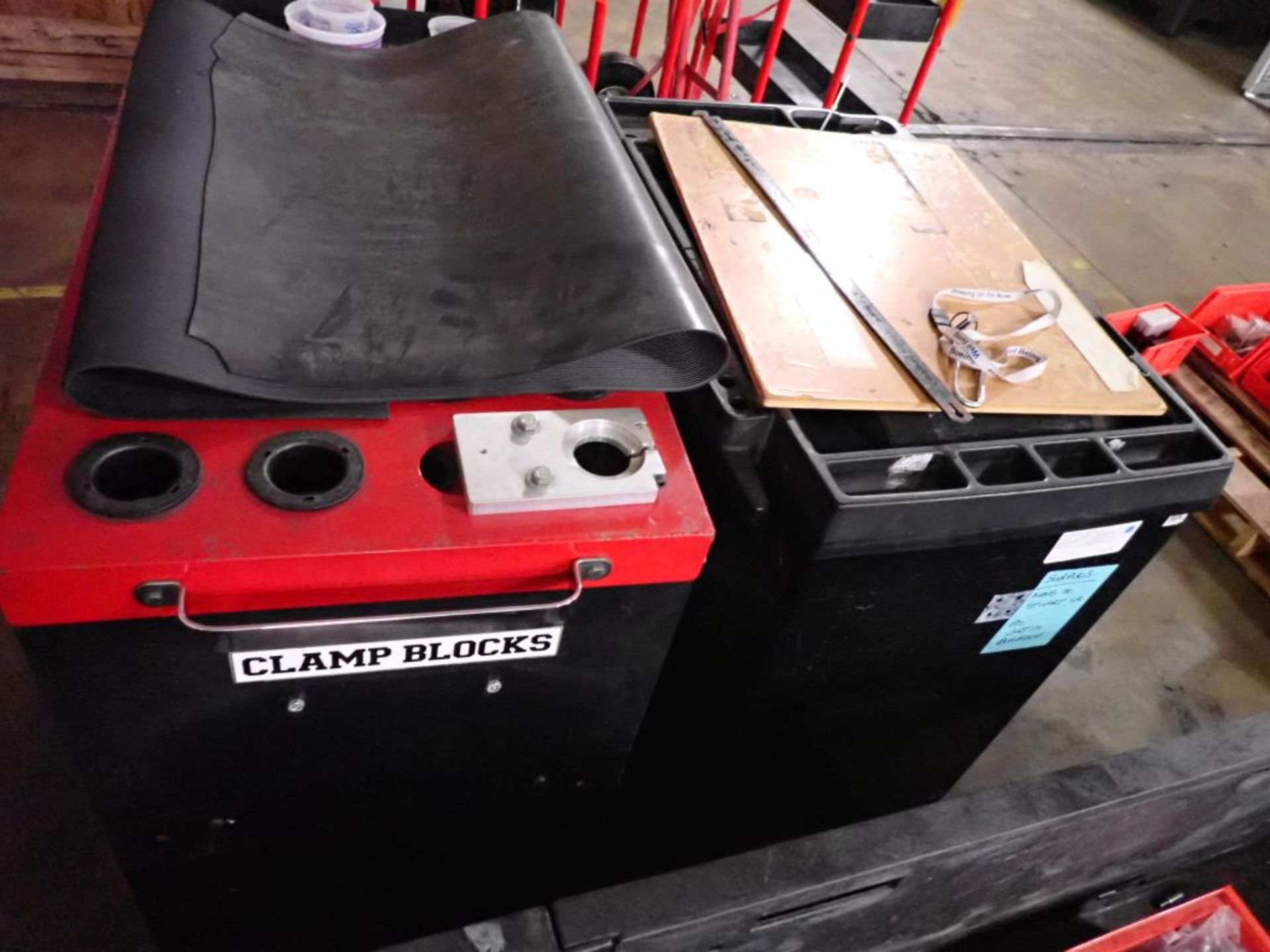 Lot of (2) Rolling Toolboxes | Tag: 241608 | Limited Forklift Assistance Available - $10.00 Lot - Image 4 of 4