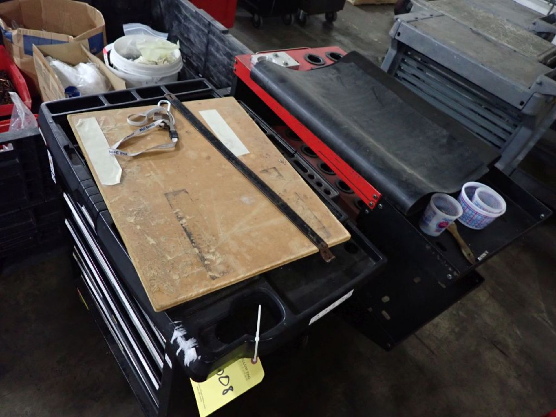 Lot of (2) Rolling Toolboxes | Tag: 241608 | Limited Forklift Assistance Available - $10.00 Lot - Image 2 of 4