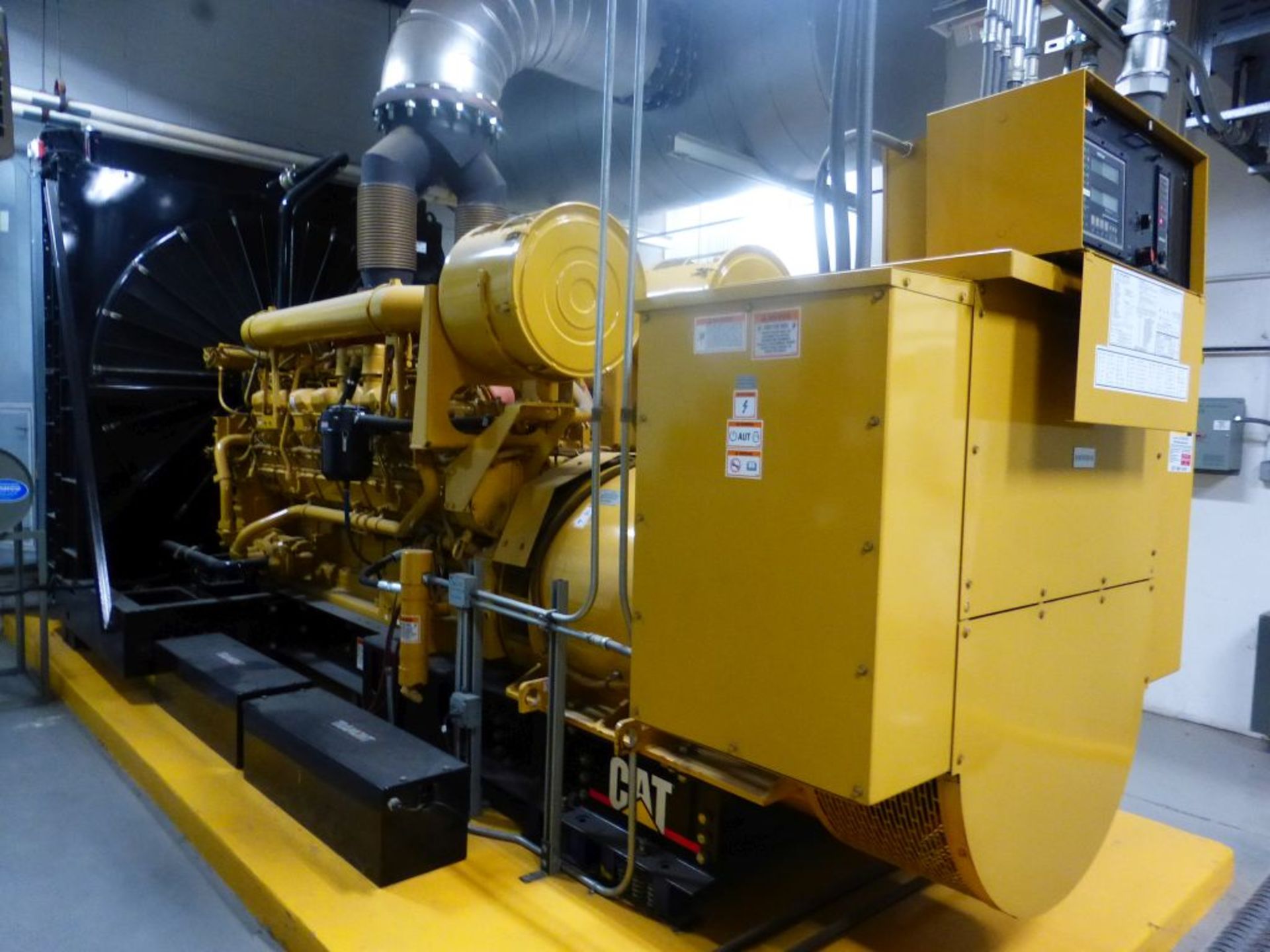 Caterpillar Diesel Generator | Part No. CAT00000AFDN00960; Model No. SR4B; 1825 KW; Prime; 4160V; - Image 15 of 23