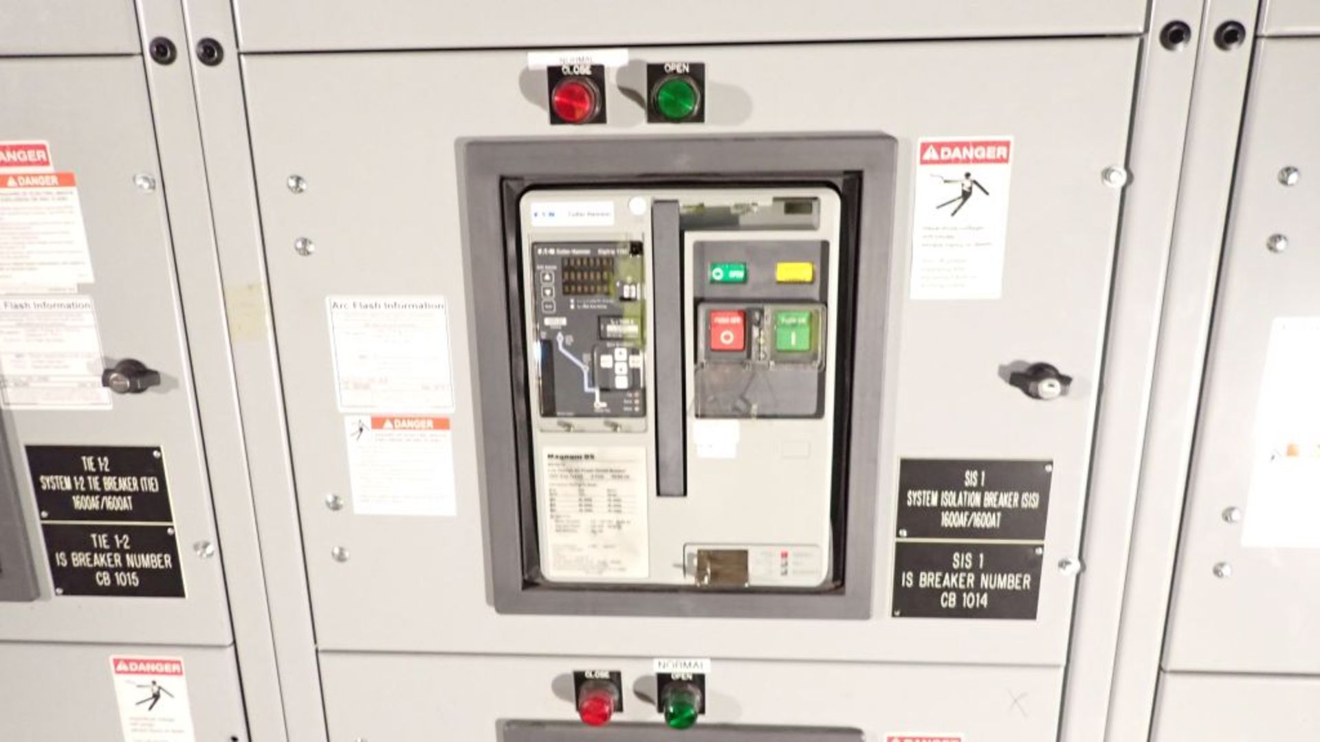 Cutler Hammer Switchgear | 1600A; (6) Sections; Includes: (7) 1600A Breaker Part No. MDS616; (3) - Image 22 of 44