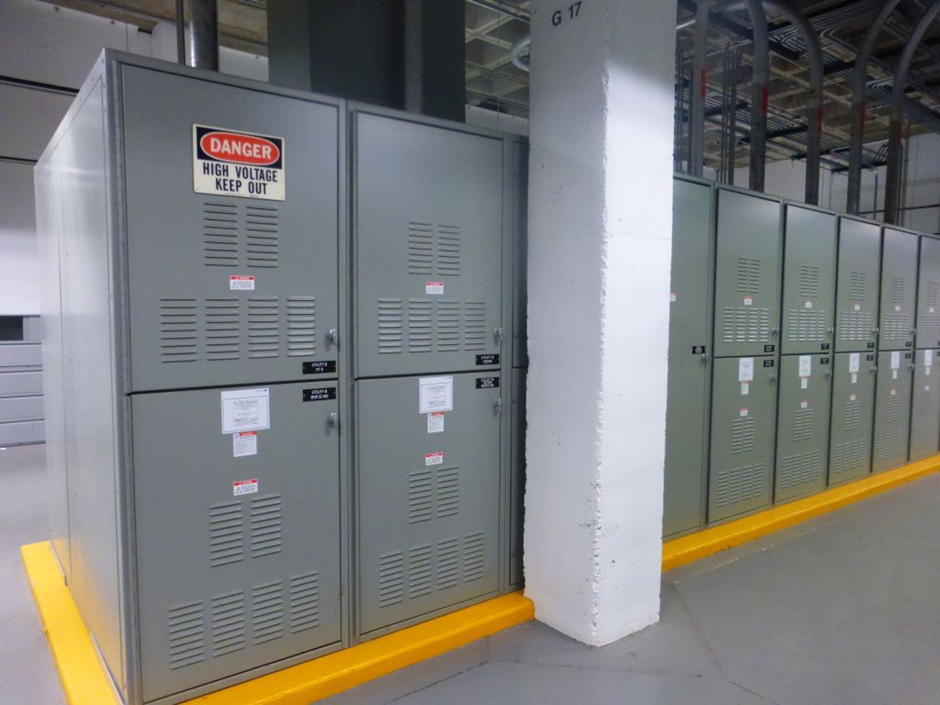 GE Powervac Switchgear | (14) Verticals; 4160V; 1200A; Includes: (12) GE Powervac 1200A Breakers, - Image 30 of 58