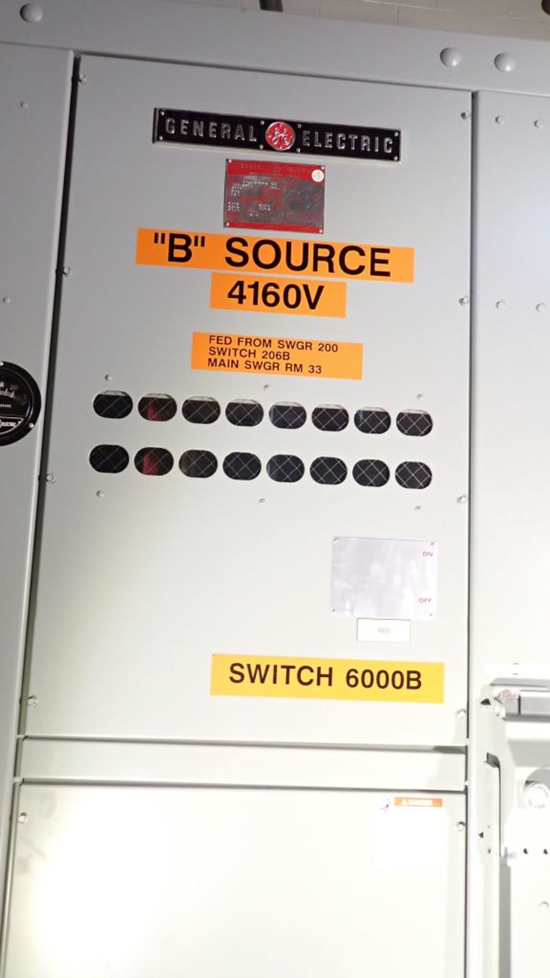 GE Switchgear Line | 1200A; 4160V; (2) 300 KVA Transformer; (3) 1200A Pringle Switches; (4) 800A - Image 25 of 36