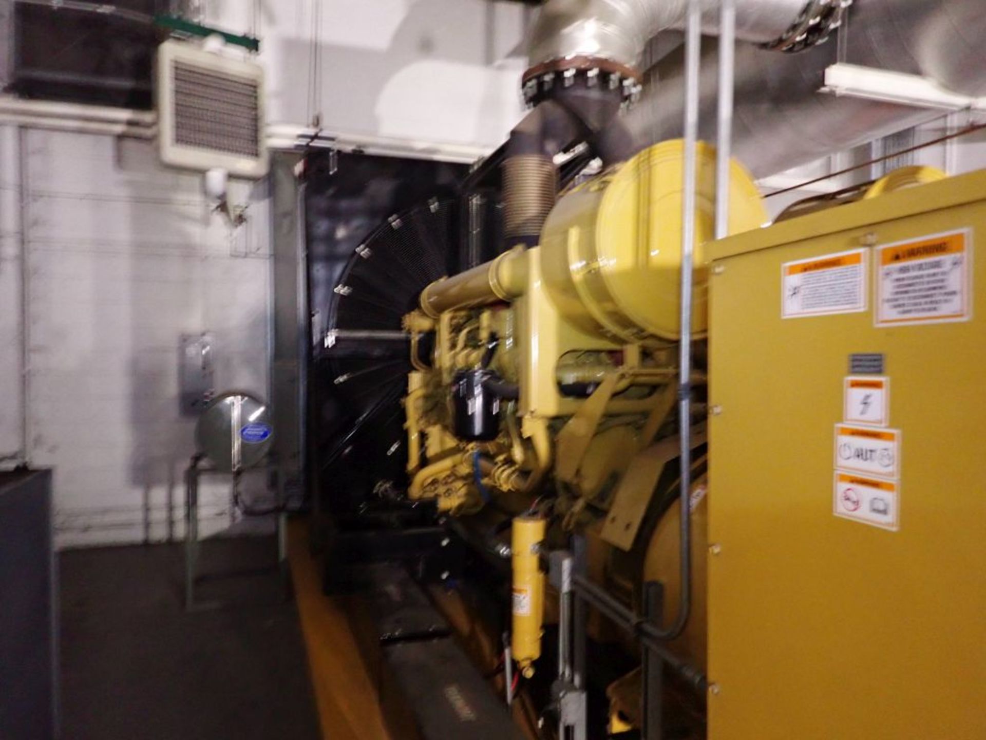 Caterpillar Diesel Generator | Part No. CAT00000AFDN00960; Model No. SR4B; 1825 KW; Prime; 4160V; - Image 5 of 23