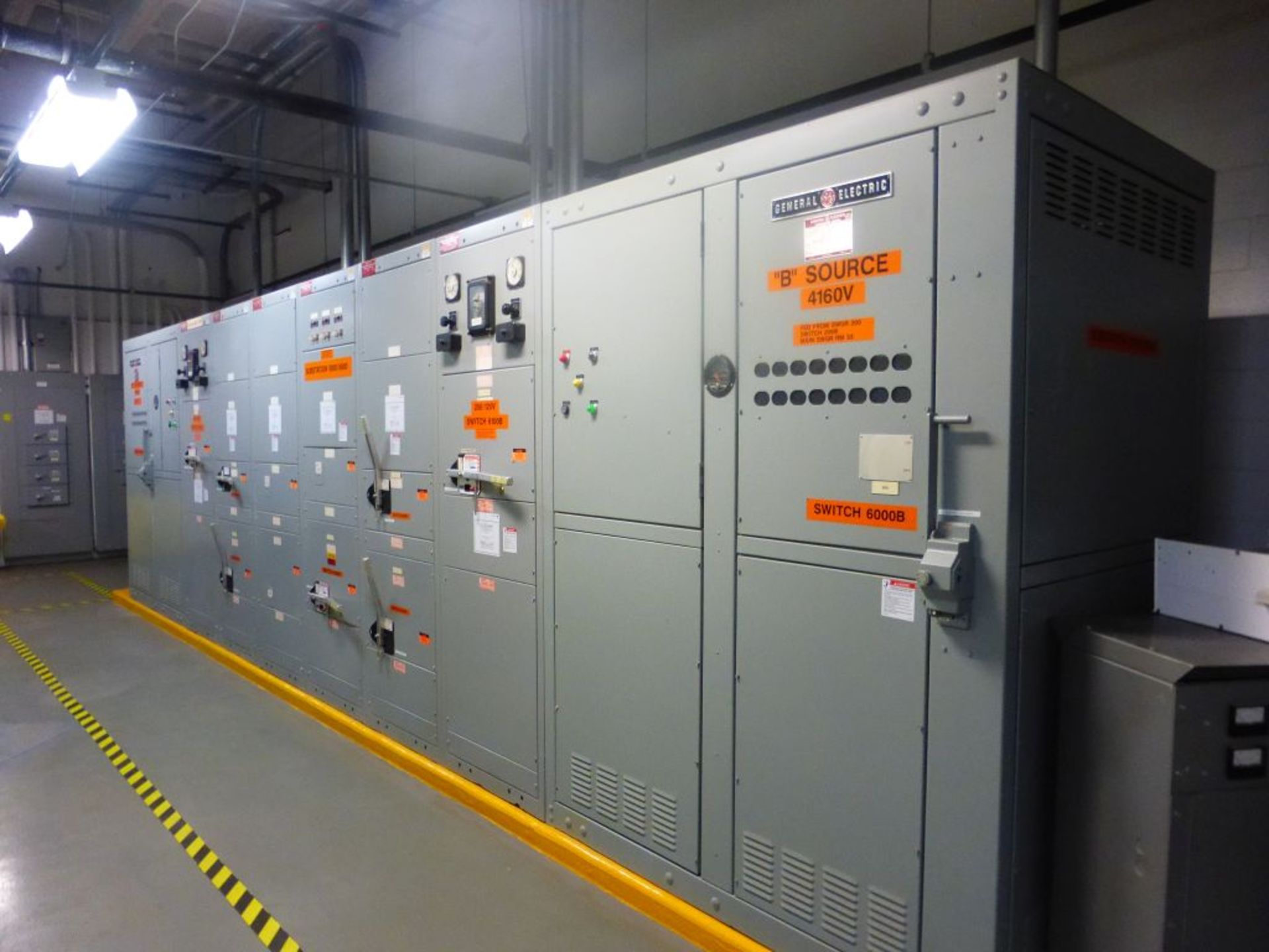 GE Switchgear Line | 1200A; 4160V; (2) 300 KVA Transformer; (3) 1200A Pringle Switches; (4) 800A