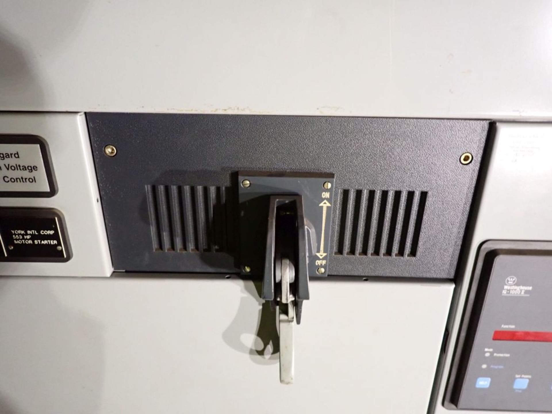 Cutler Hammer Ampgard Medium Voltage Motor Control | 4160V; Tag: 241254; Lot Loading Fee: $50.00 - Image 5 of 10