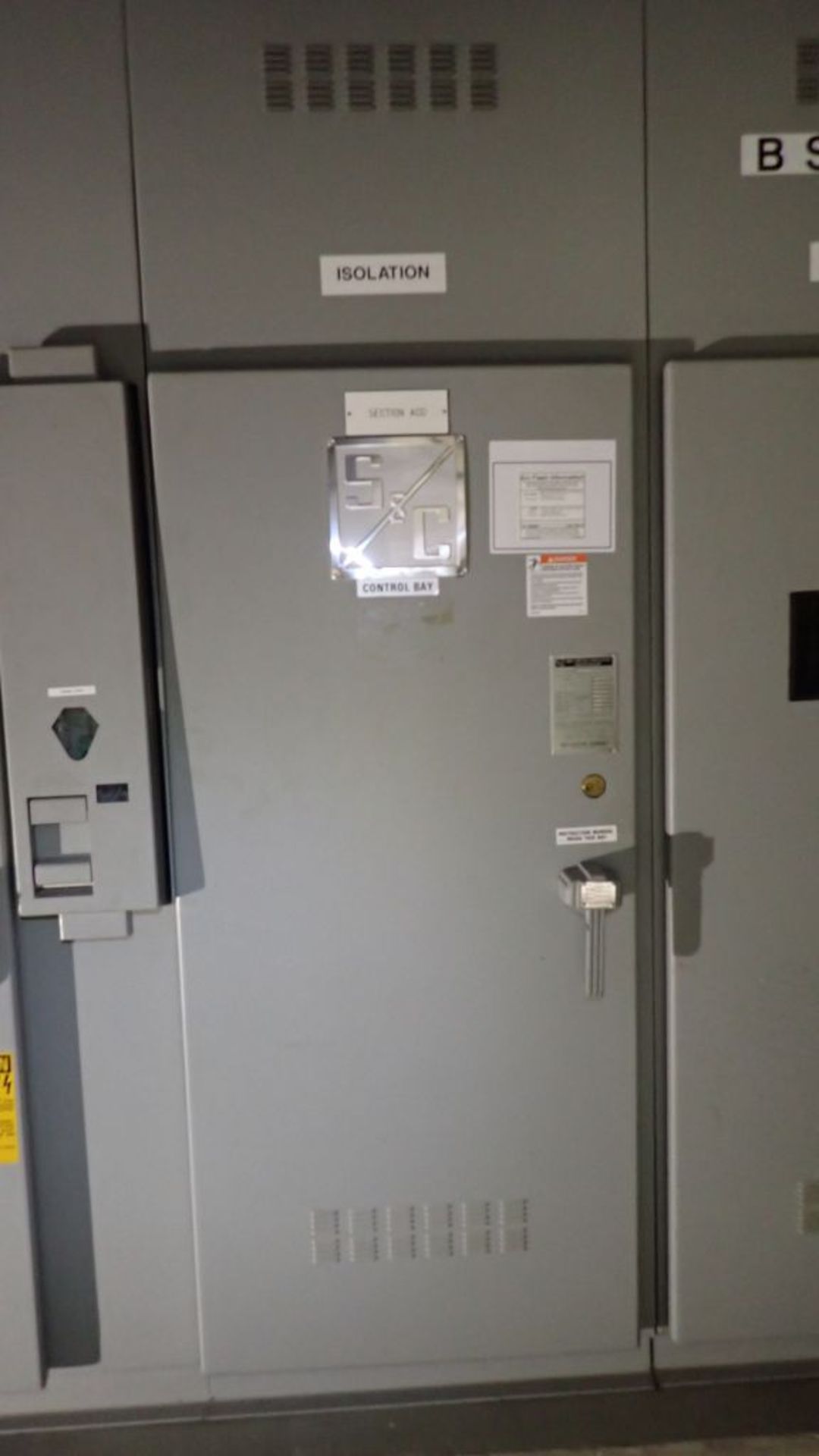 S&C Switchgear | (5) Verticals; (1) Cat No. CDA-738480, 4.76 KVA Max, 600A; (4) Cat No. CD-304910, - Image 9 of 15