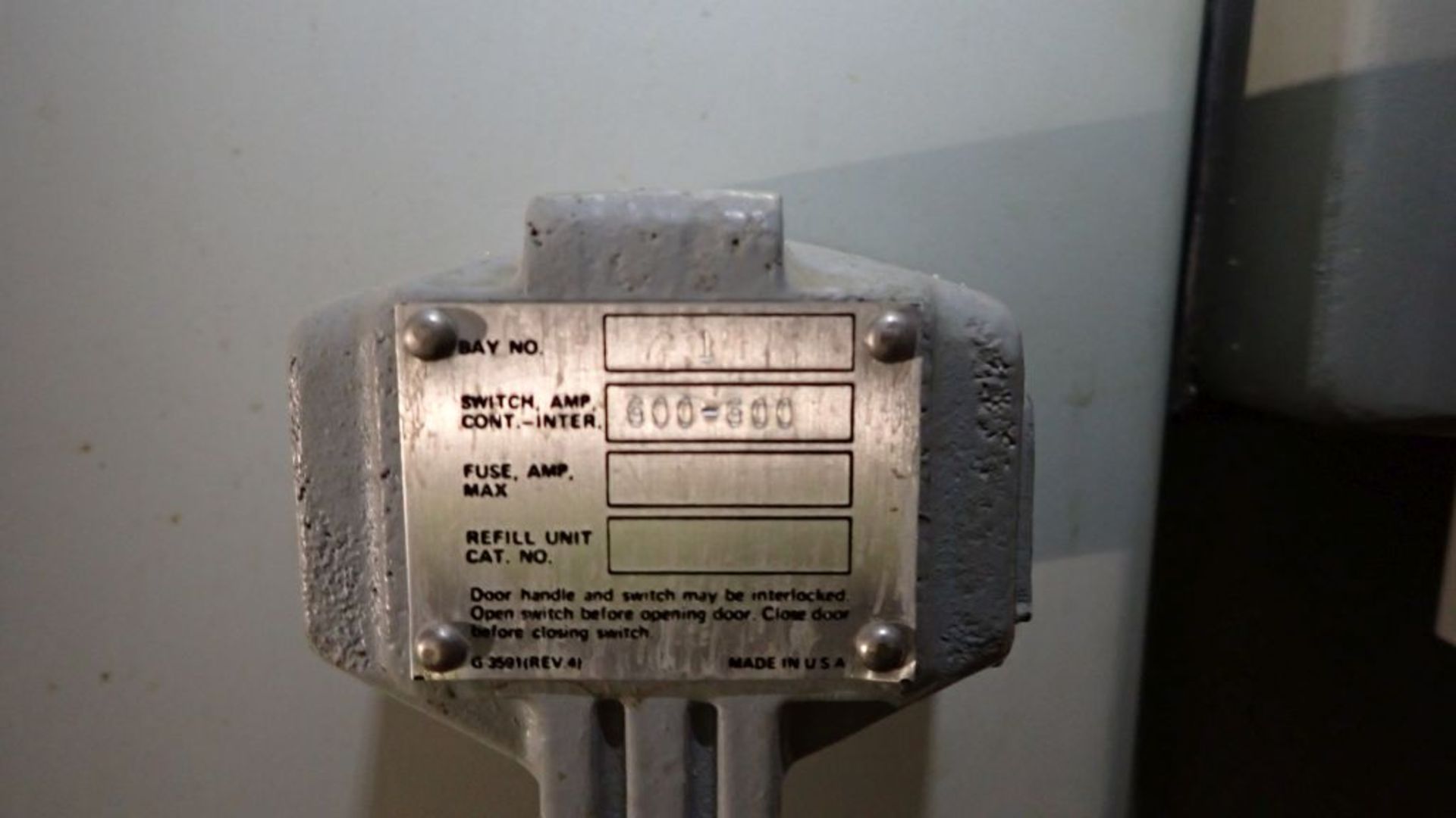 S&C Switchgear | (5) Verticals; (1) Cat No. CDA-738480, 4.76 KVA Max, 600A; (4) Cat No. CD-304910, - Image 15 of 15