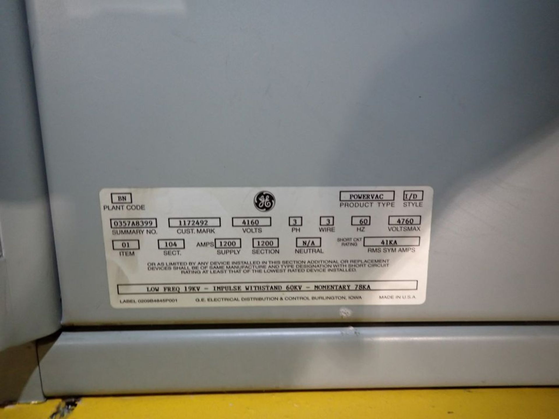 GE Powervac Switchgear | (14) Verticals; 4160V; 1200A; Includes: (12) GE Powervac 1200A Breakers, - Image 49 of 58