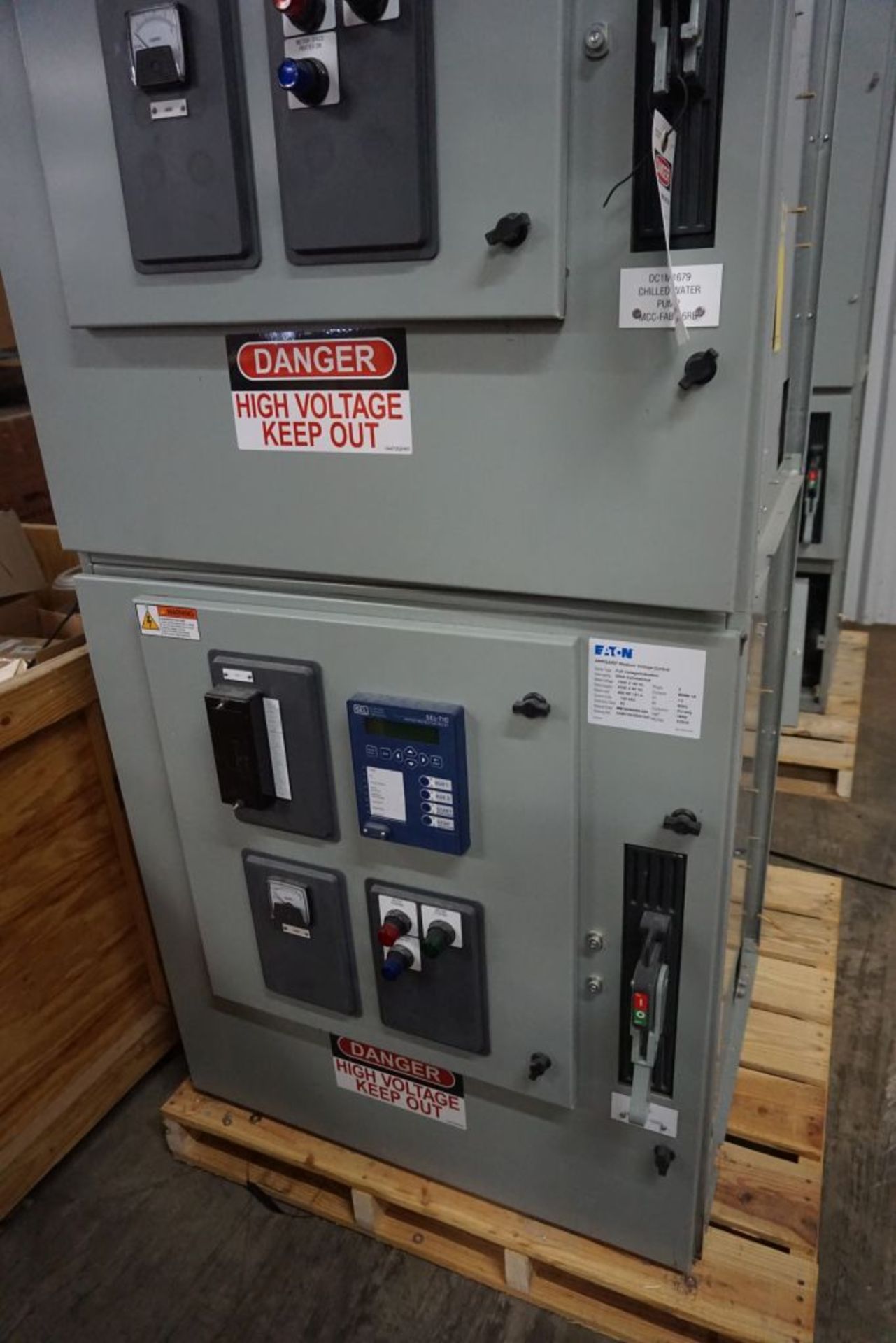 2018 Eaton Ampgard Medium Voltage Control Nema 1A Enclosure | 400 HP; 120 VAC; 7200V; 1-Section; - Image 5 of 11