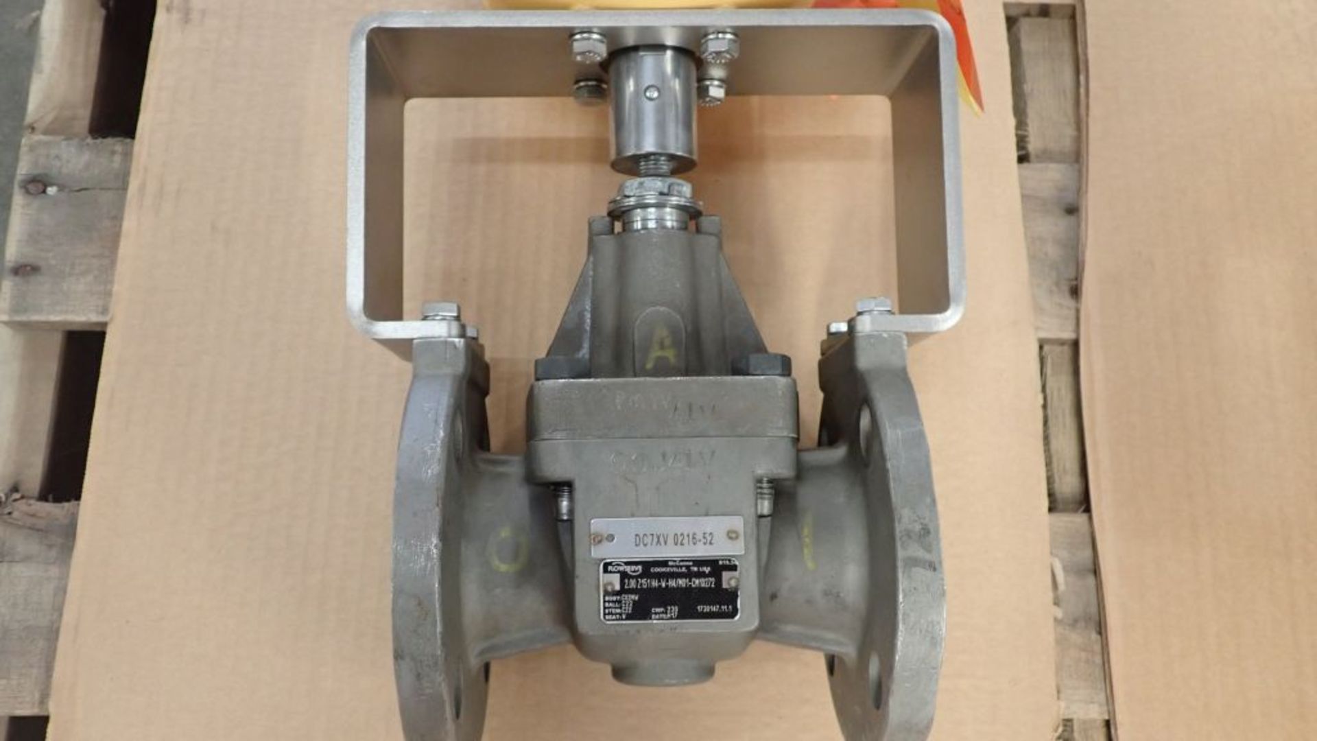 Lot of (2) Flowserve 2" Hastelloy Valves w/Actuator | CX2MW Body; Tag: 244255 - Image 11 of 14