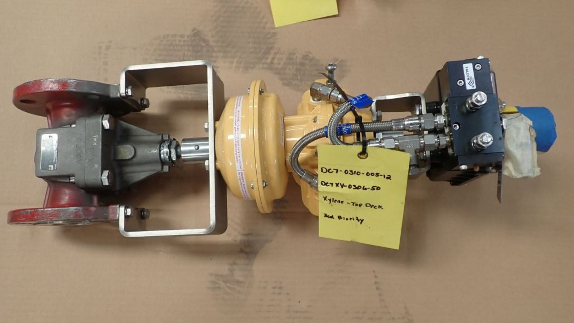 Lot of (2) Assorted Flowserve 2" Hastelloy Valves w/Actuators | (1) Valve CX2MW Body; (1) Valve CF8M - Image 3 of 13