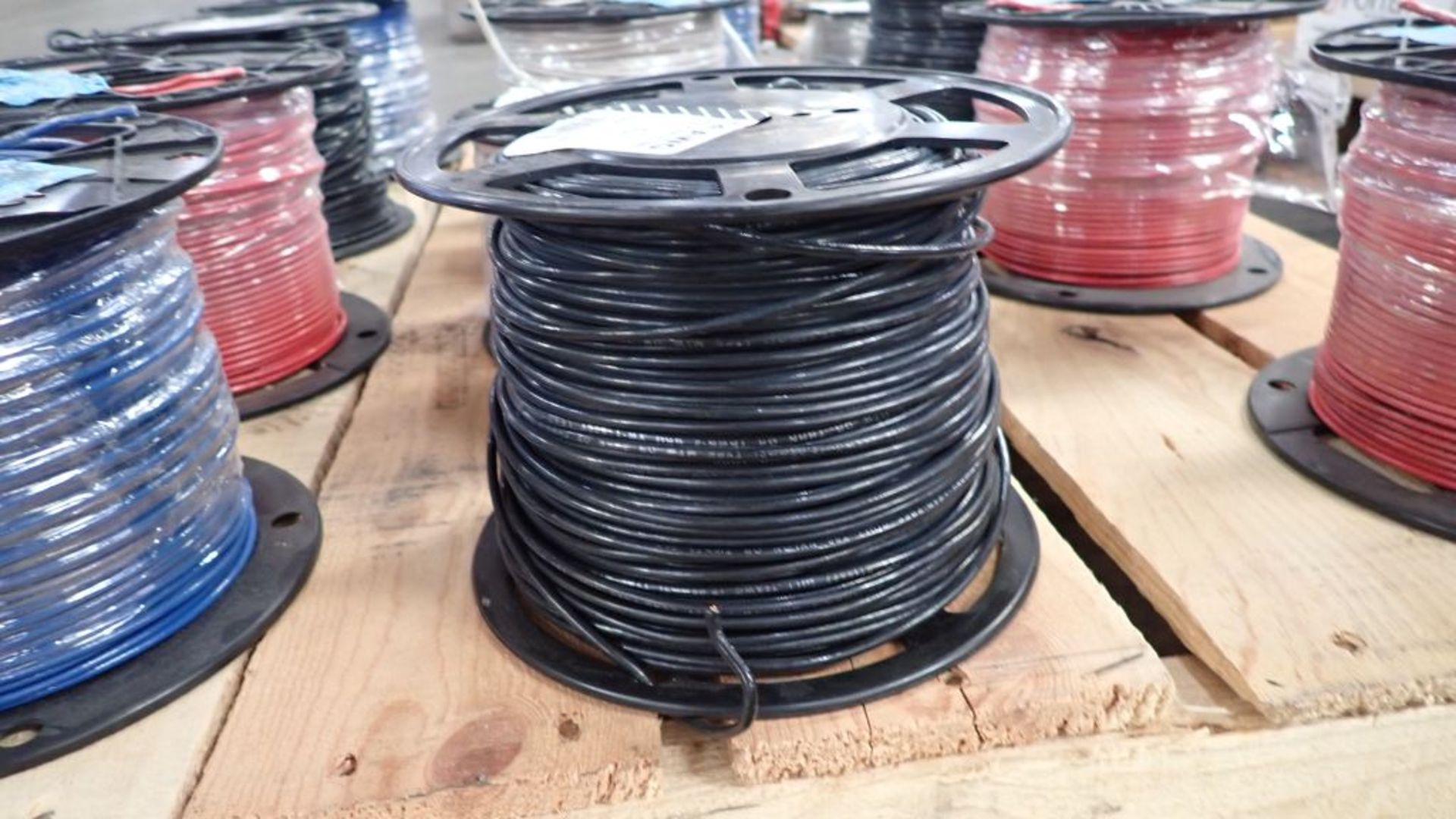 Lot of Assorted Cable Wires | Includes: Cerrowire 500' Part No. E85964A; Encore 500' Part No. - Image 13 of 14
